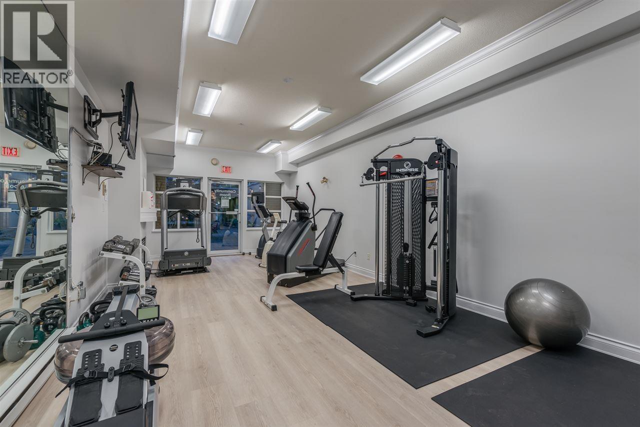 103 108 W ESPLANADE, North Vancouver
