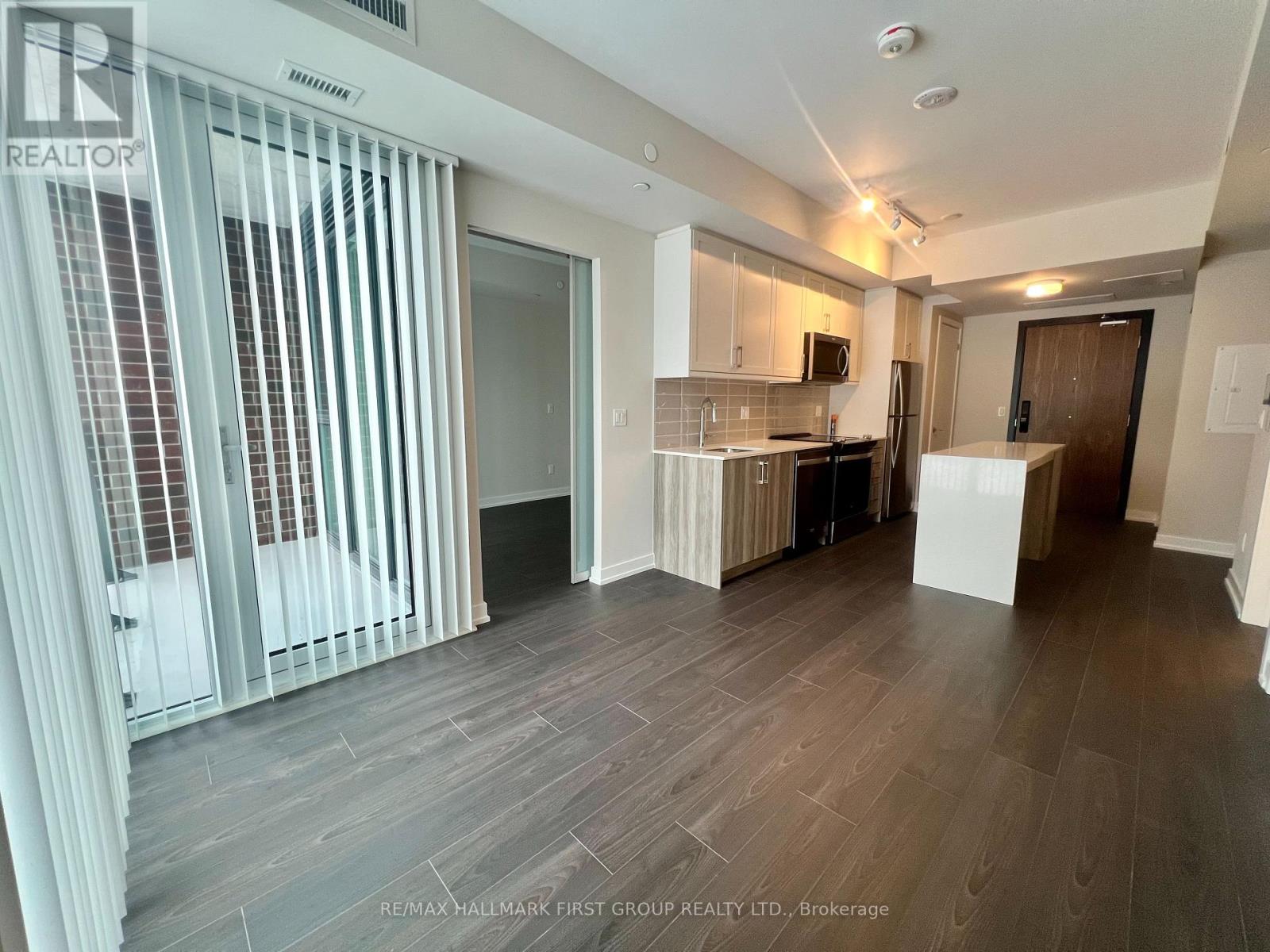 201 Brock Unit 419 photo 5