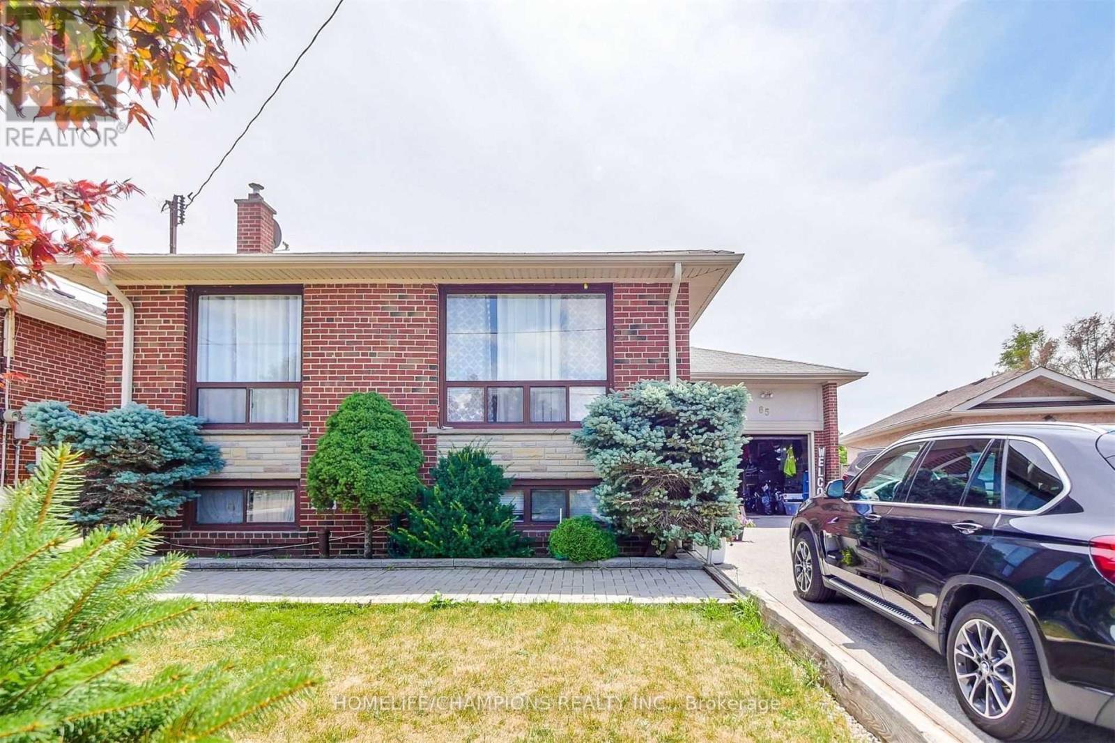 Listing photo of 65 WHITBURN CRESCENT