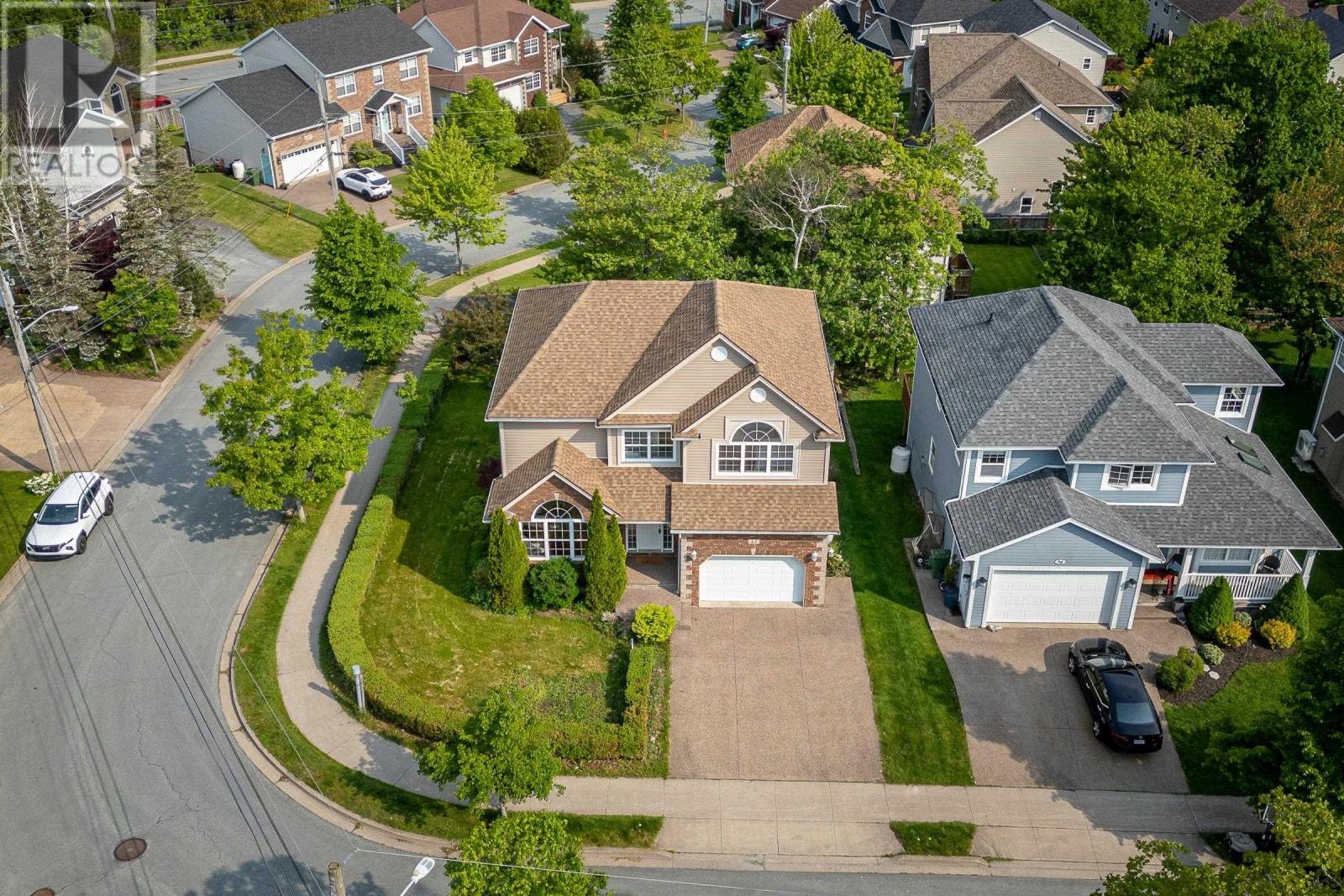 Property 4 of 43 of 48 Castlepark Grove