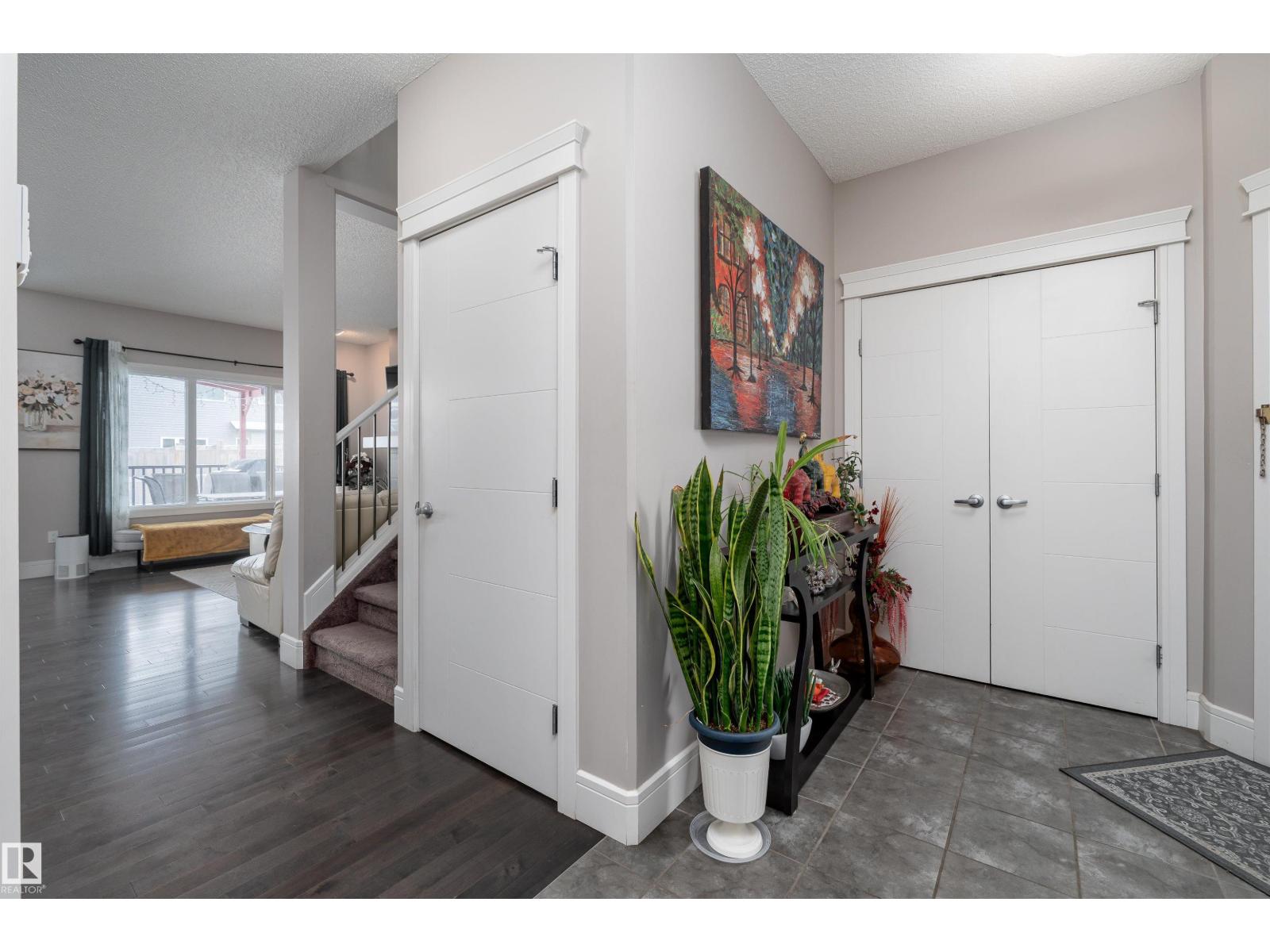 12019 173 AV NW, Edmonton