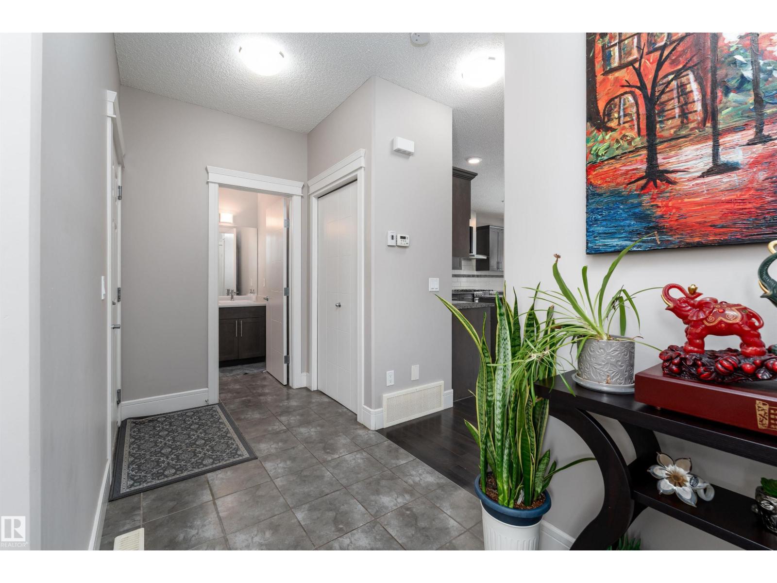 12019 173 AV NW, Edmonton