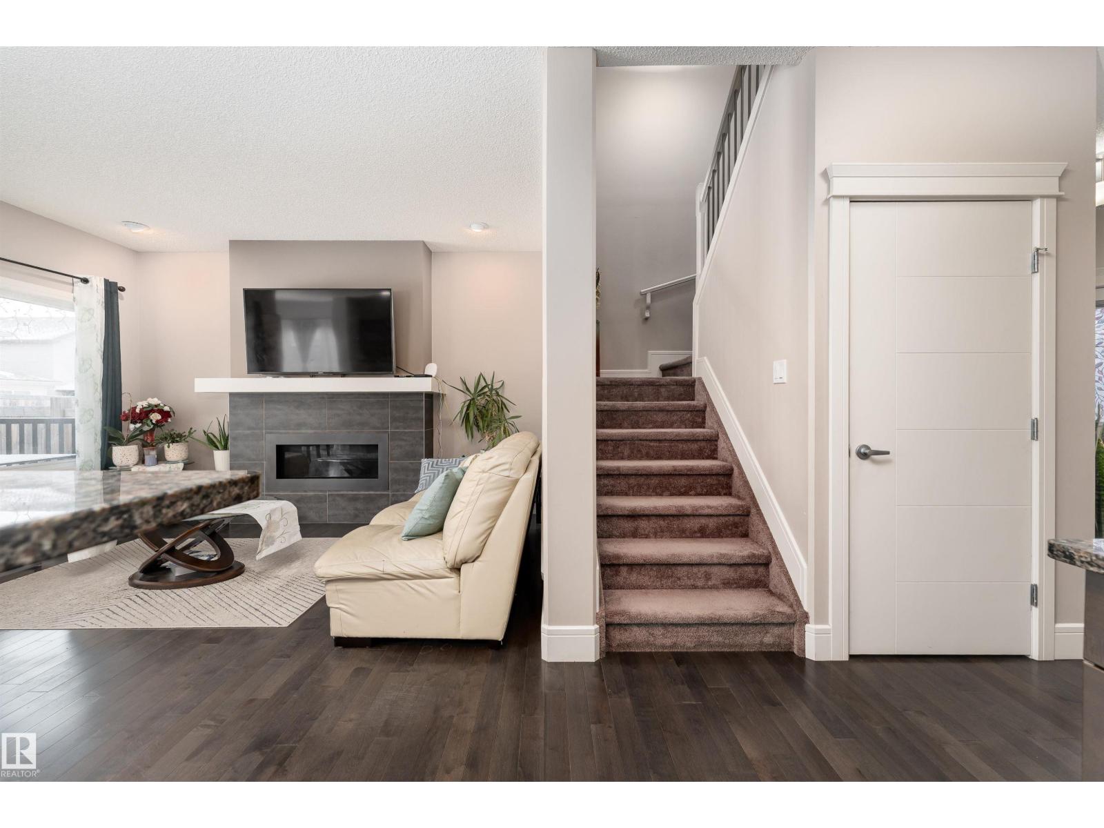 12019 173 AV NW, Edmonton