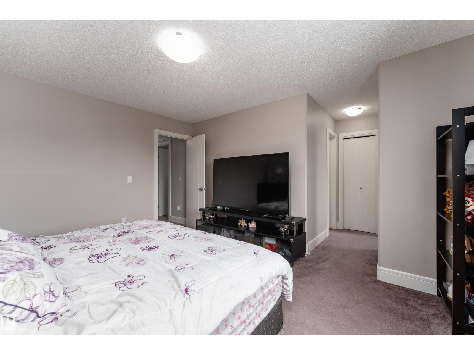 12019 173 AV NW, Edmonton