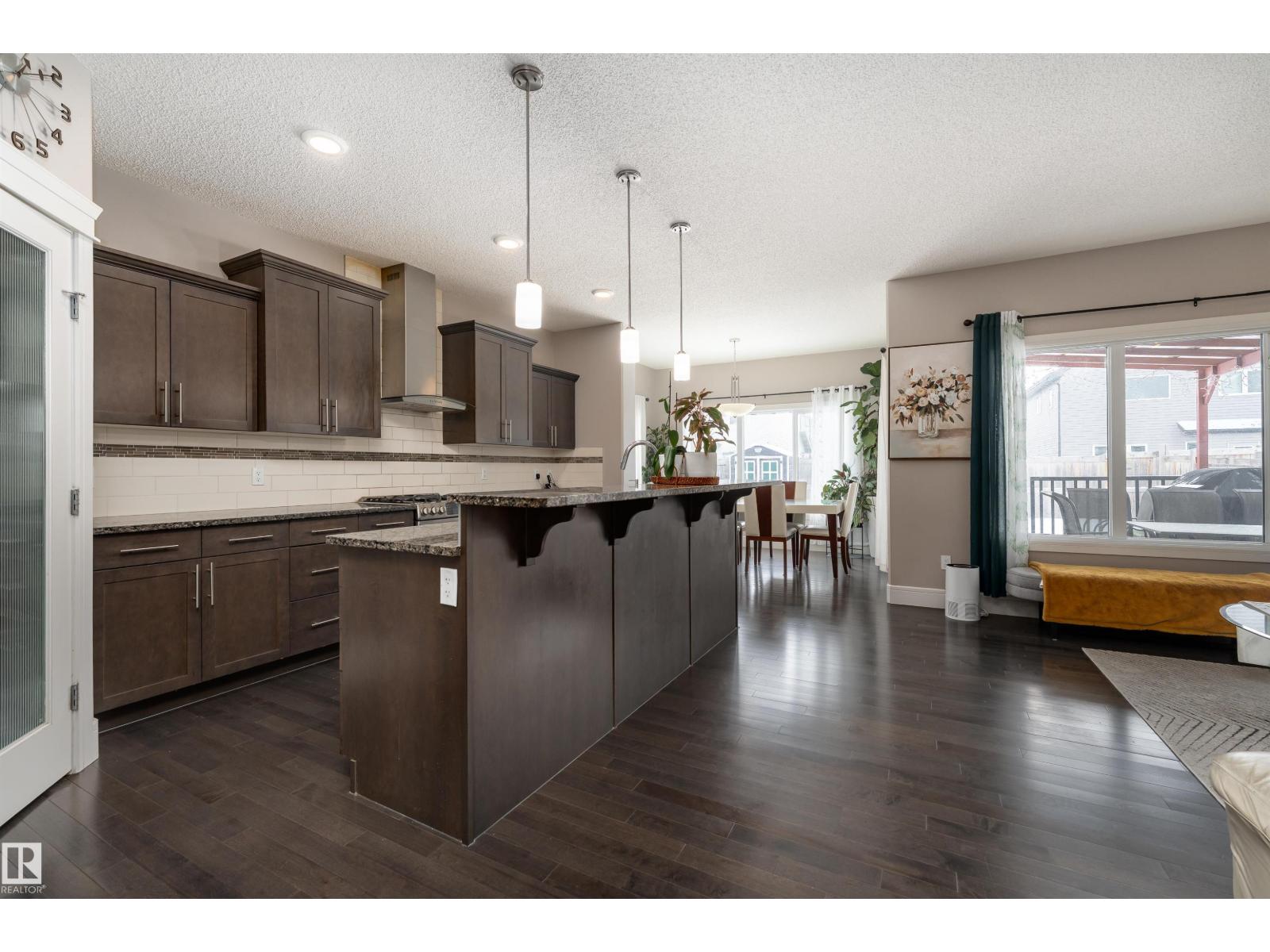 12019 173 AV NW, Edmonton