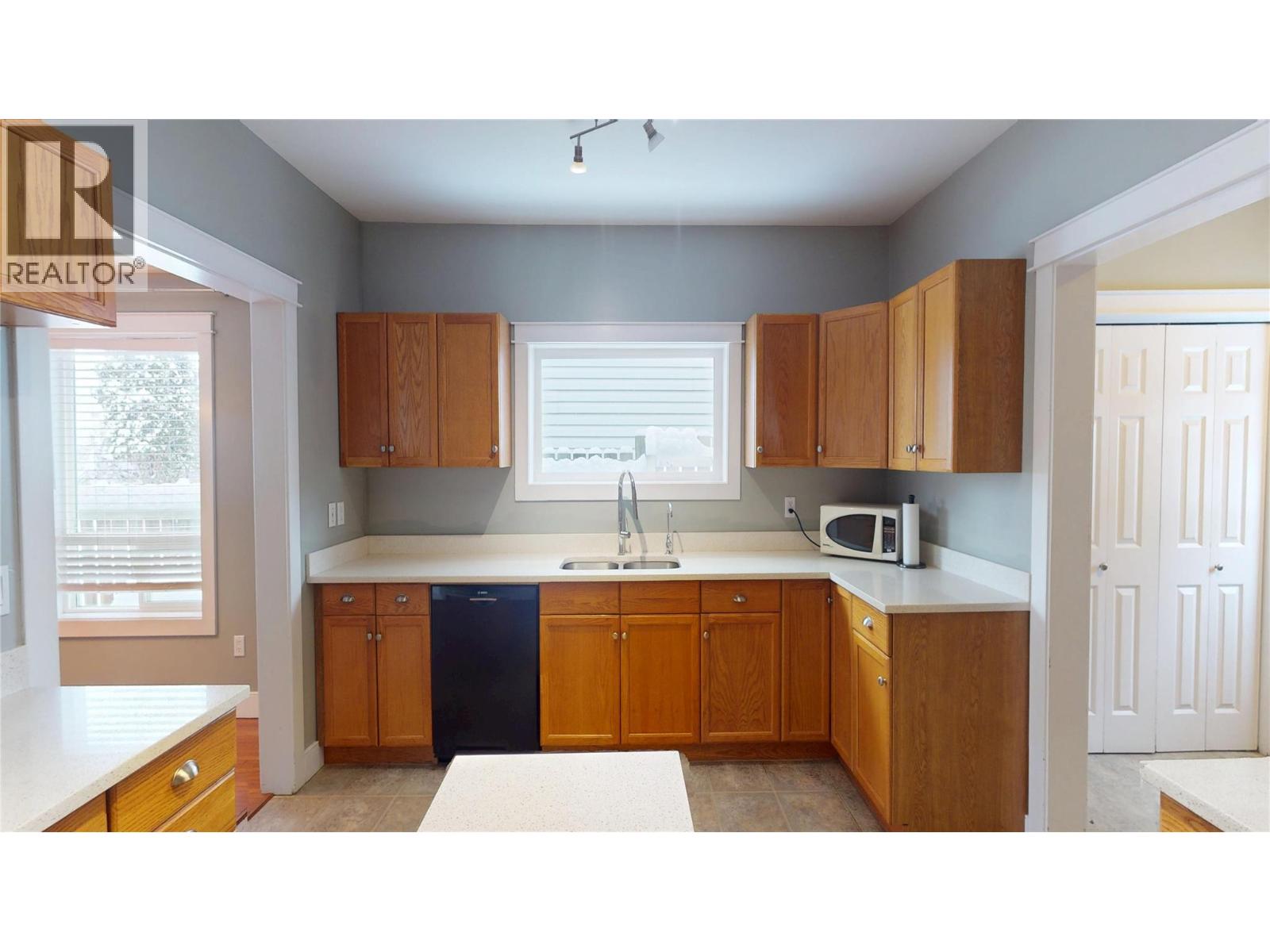 109 13th Avenue S, Cranbrook