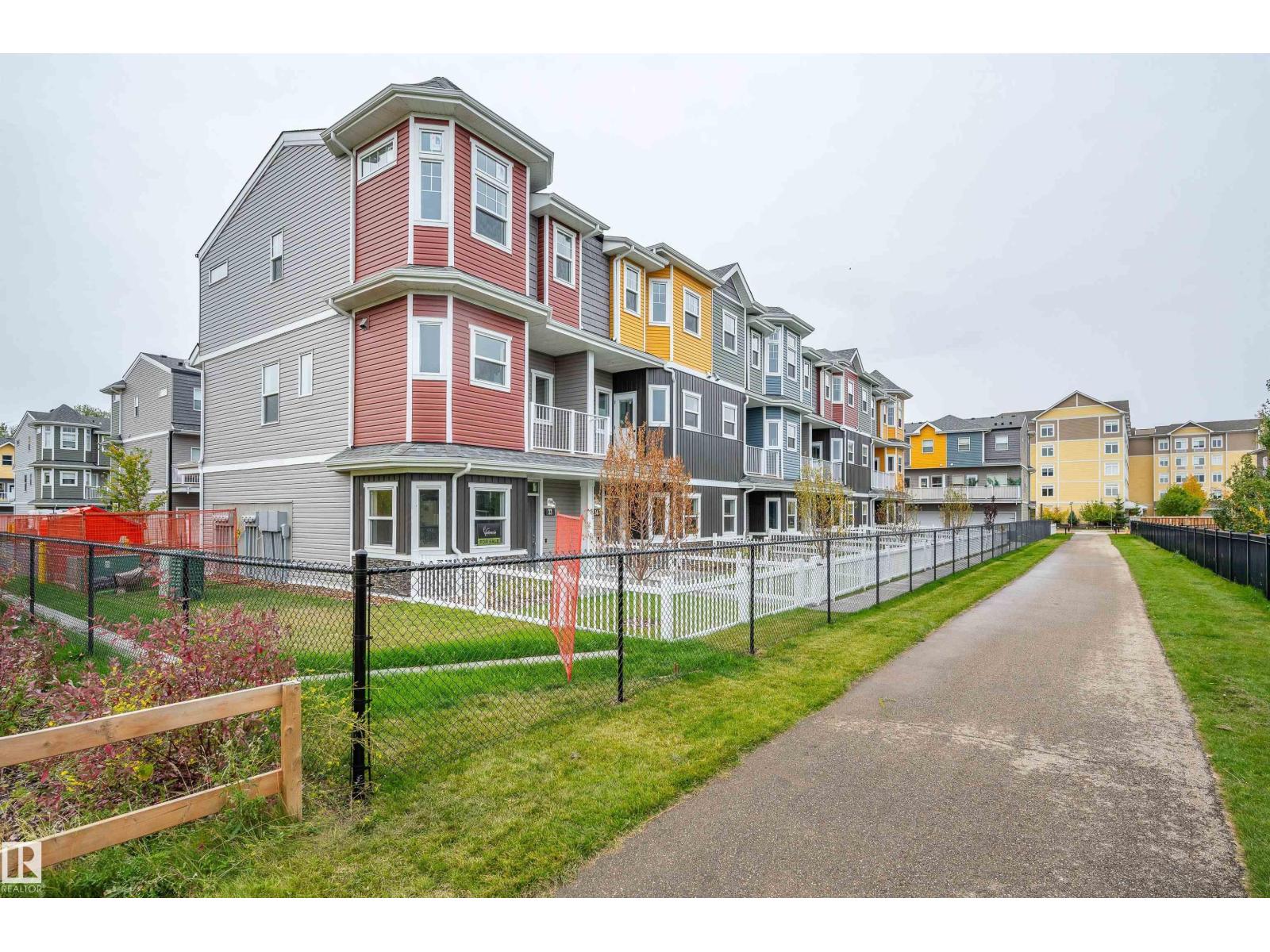 #34 150 EVERITT DR, St. Albert