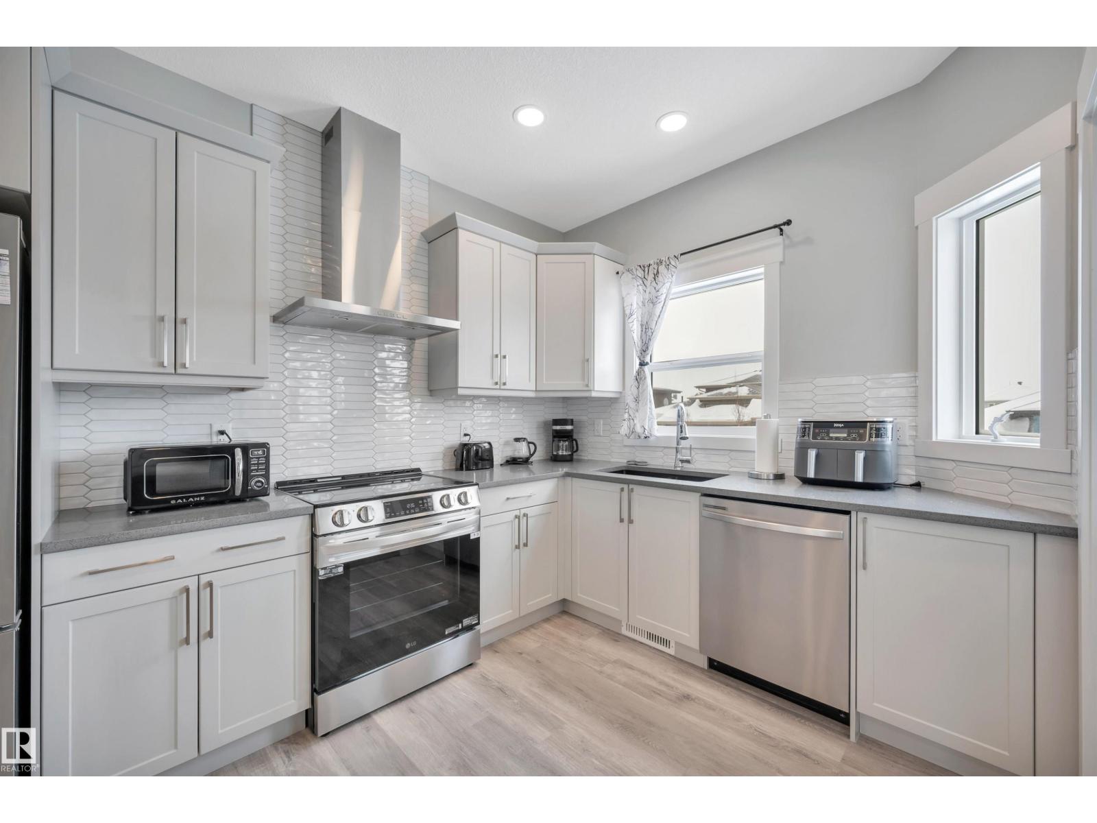 #34 150 EVERITT DR, St. Albert