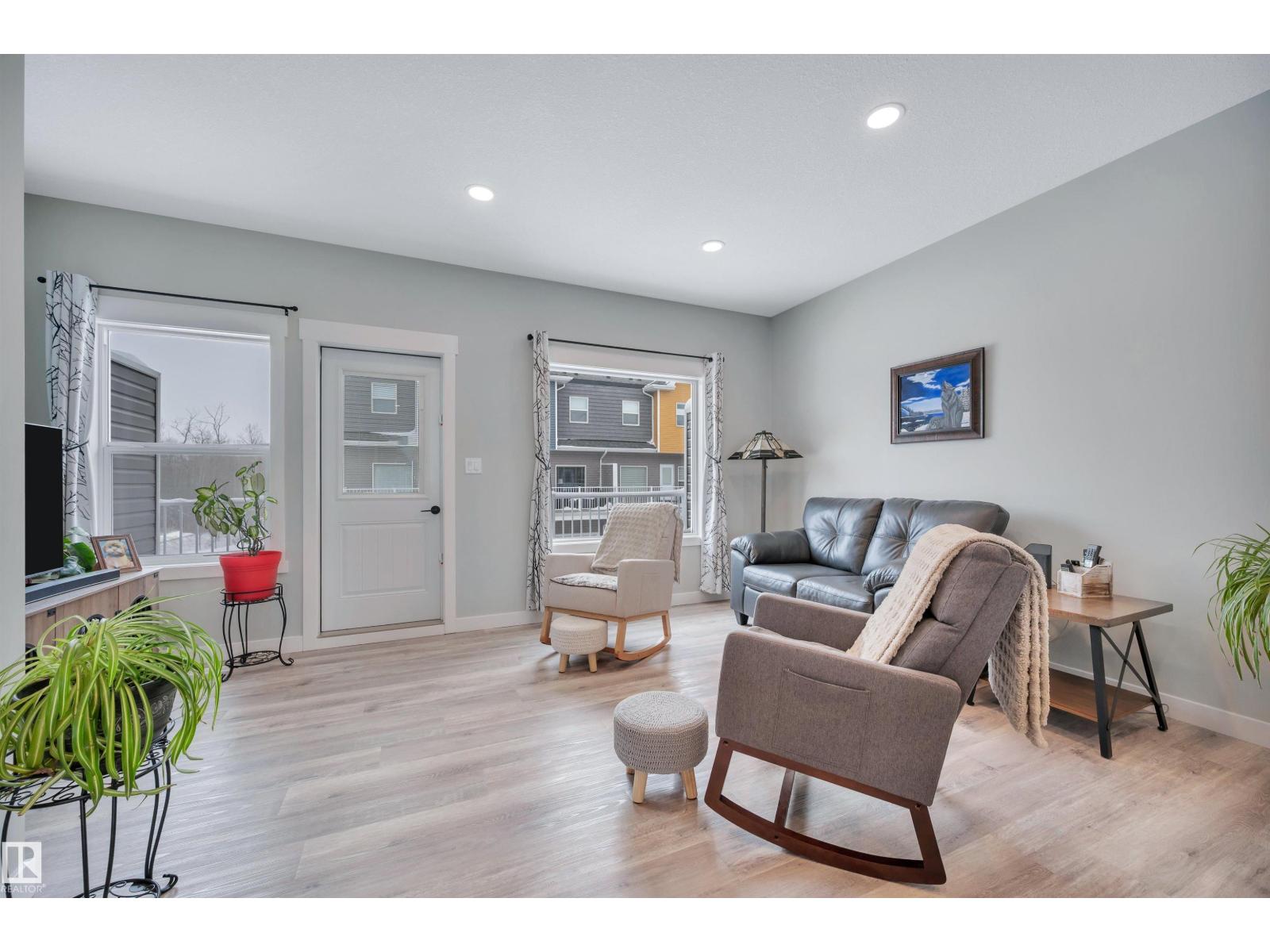 #34 150 EVERITT DR, St. Albert