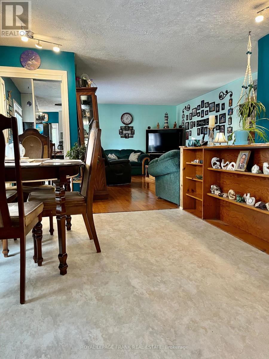 29620 HIGHWAY 62 N - 11