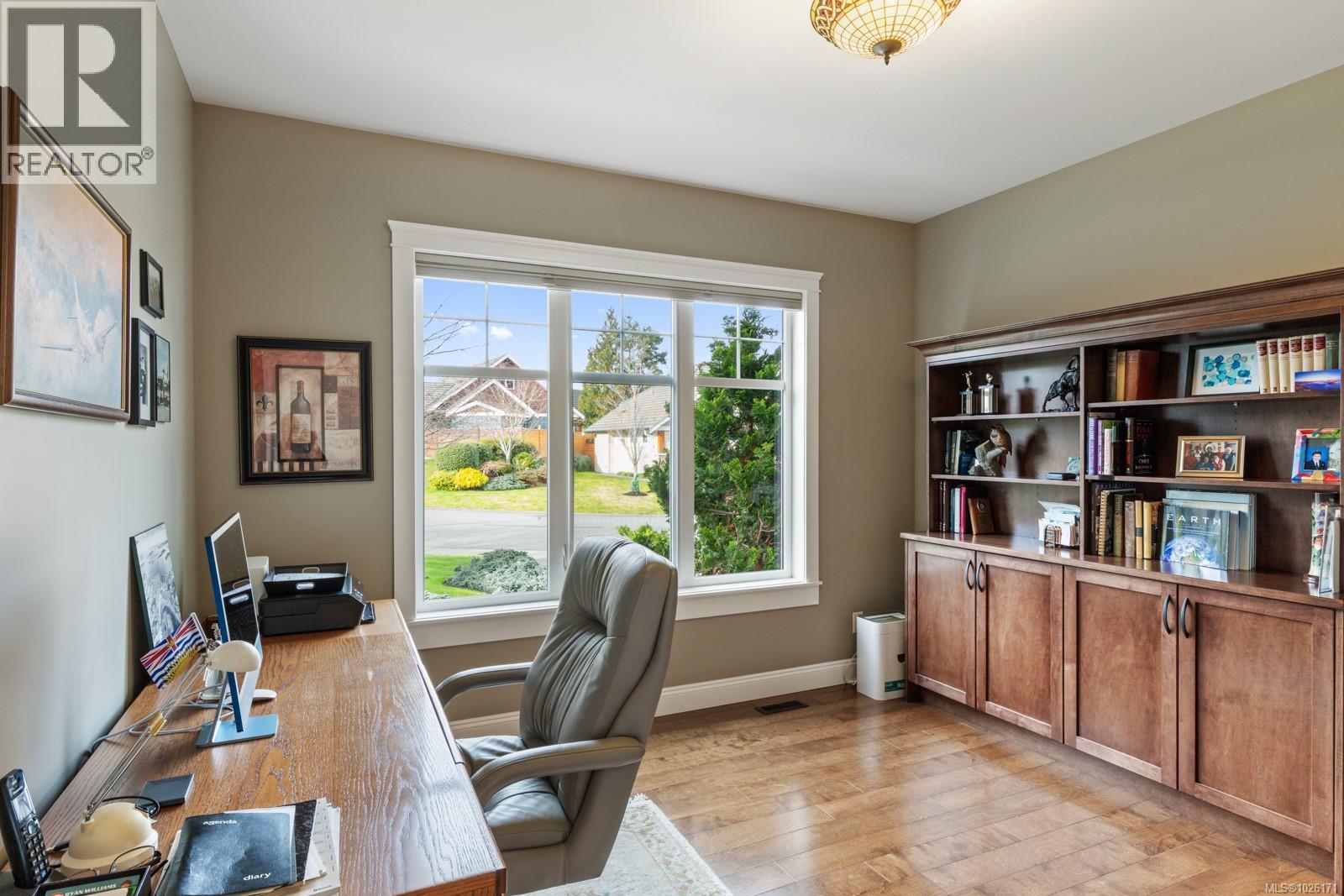 2309 Suffolk Cres, Courtenay
