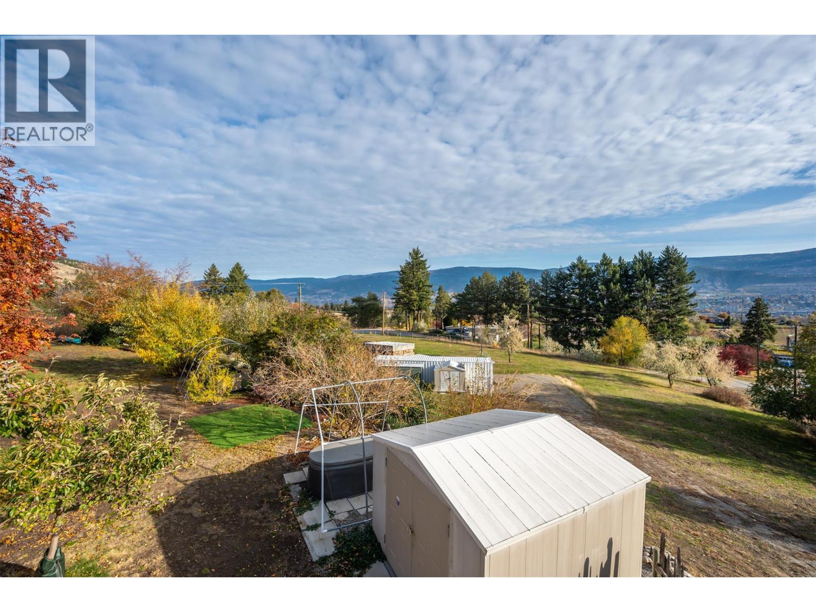  901 Newton Drive, Penticton