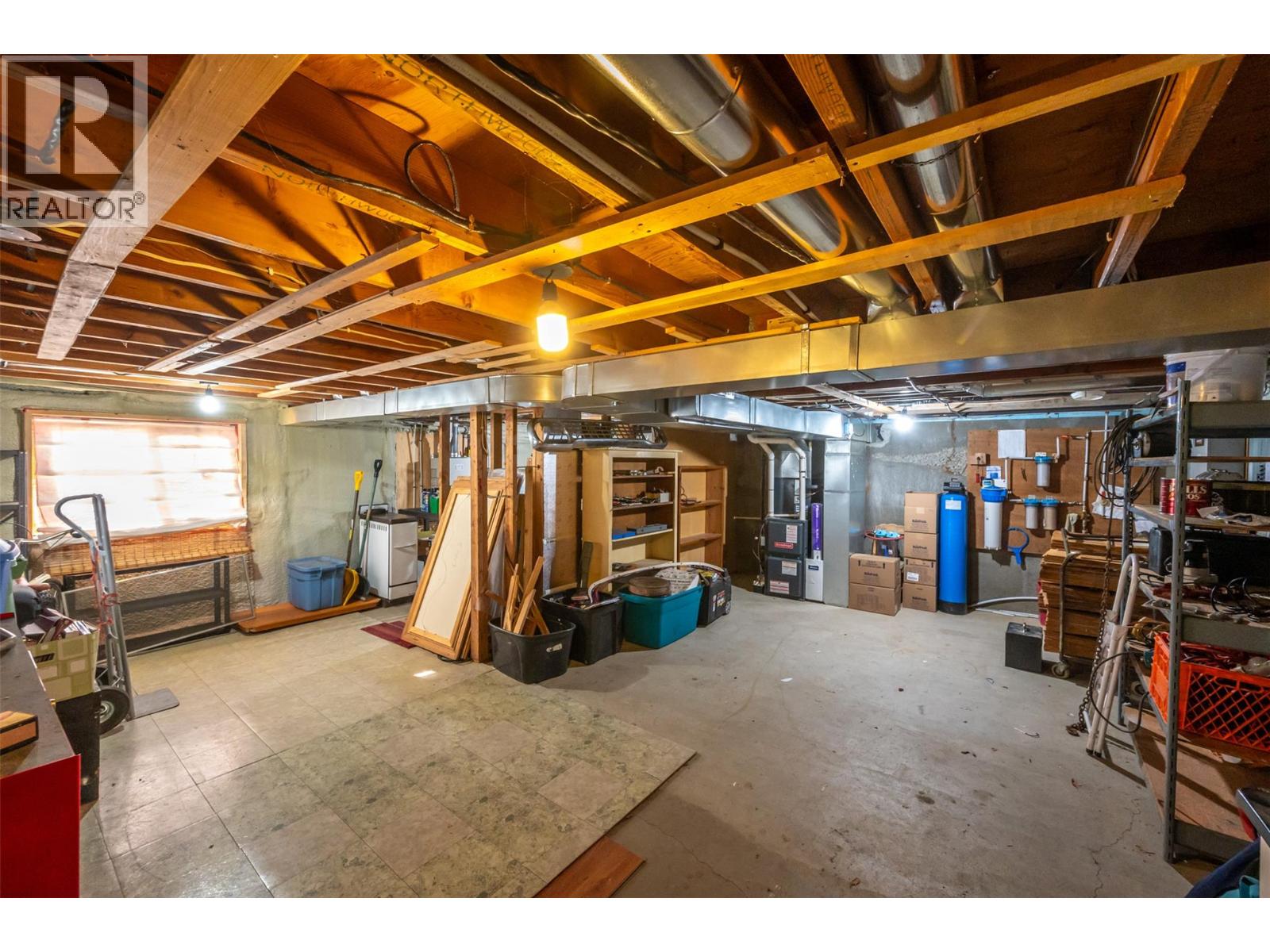  901 Newton Drive, Penticton