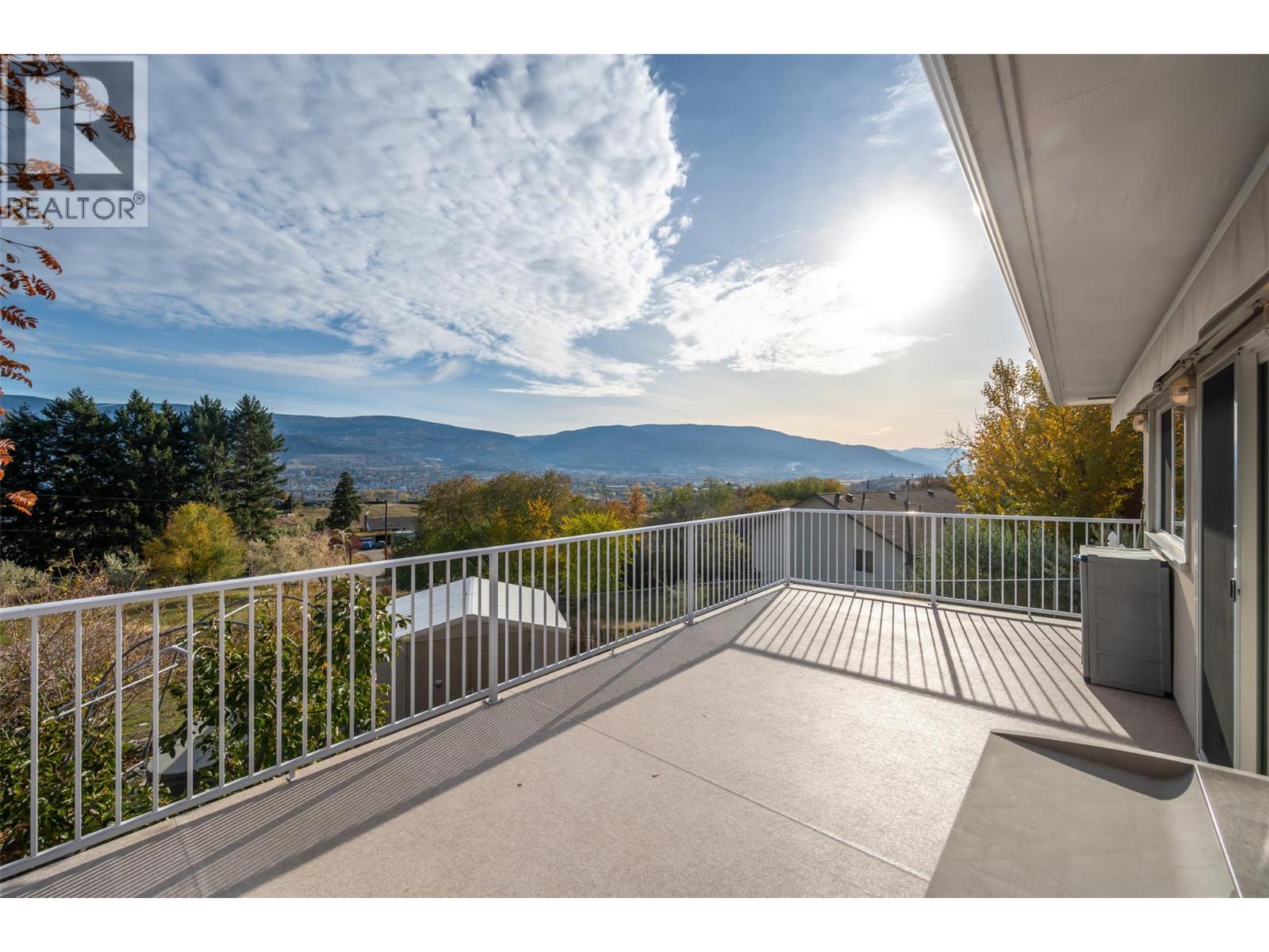  901 Newton Drive, Penticton