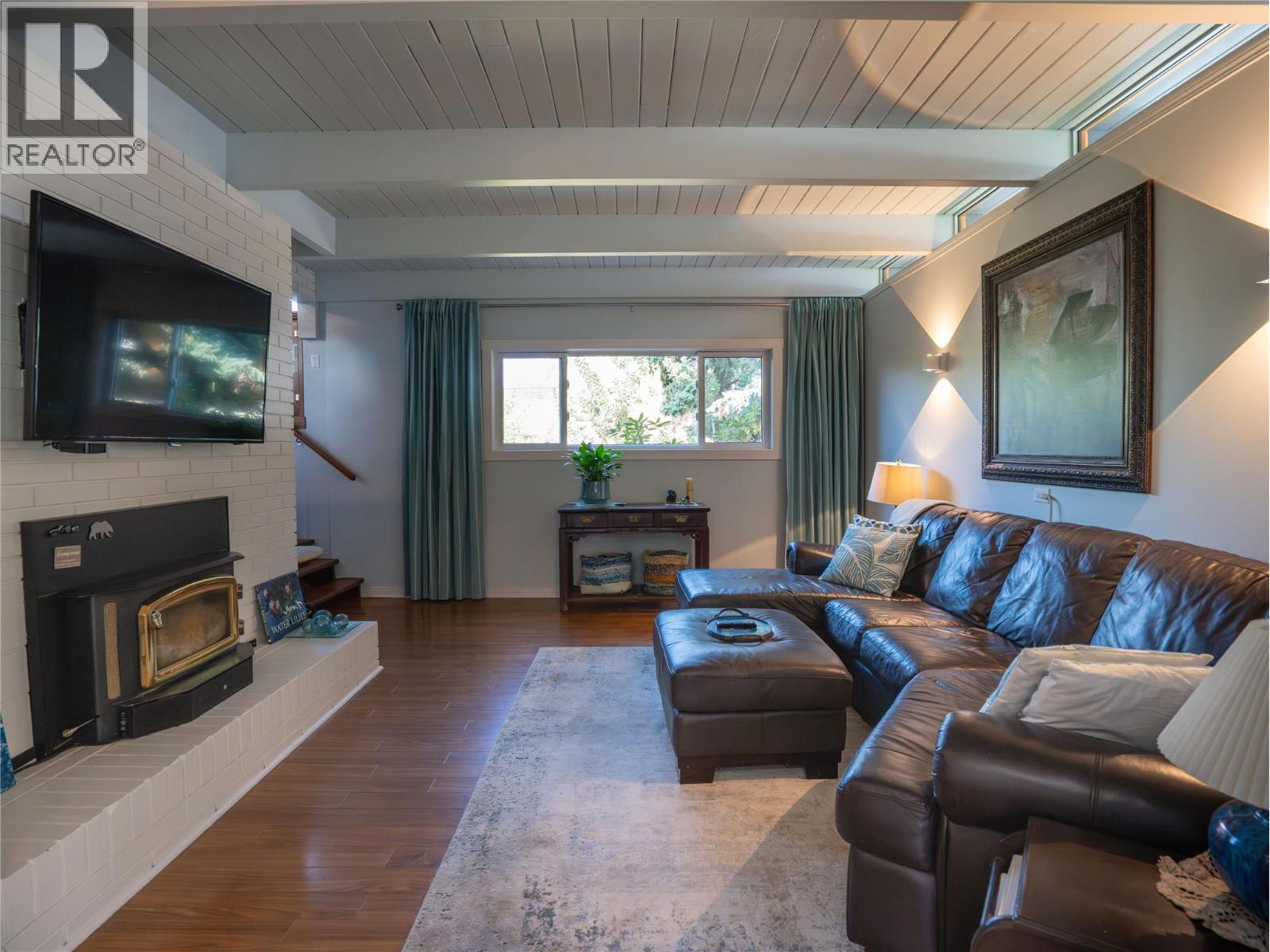 1618 DUNCAN Ave E Avenue, Penticton