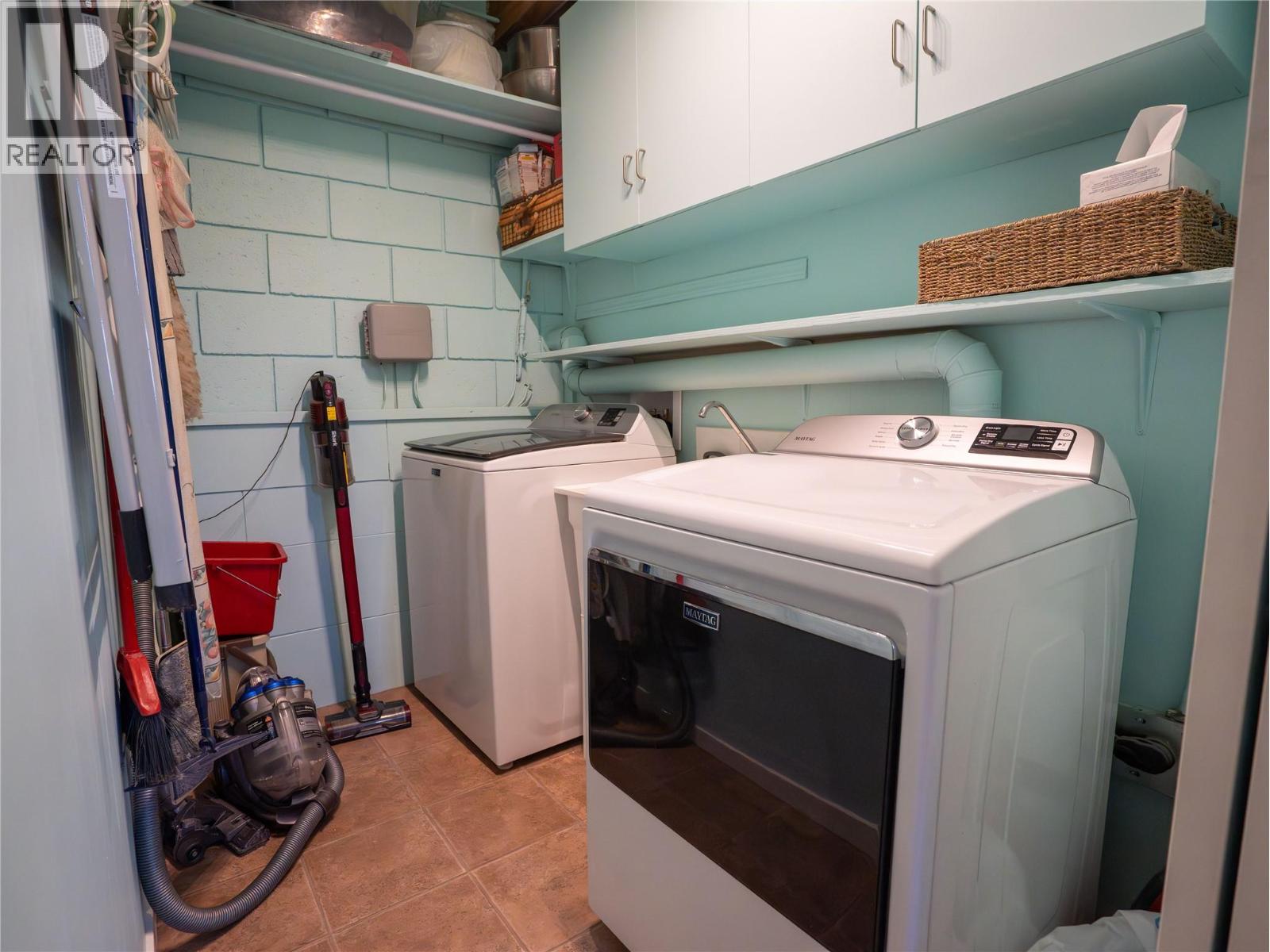 1618 DUNCAN Ave E Avenue, Penticton