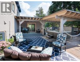 1618 DUNCAN Ave E Avenue, Penticton