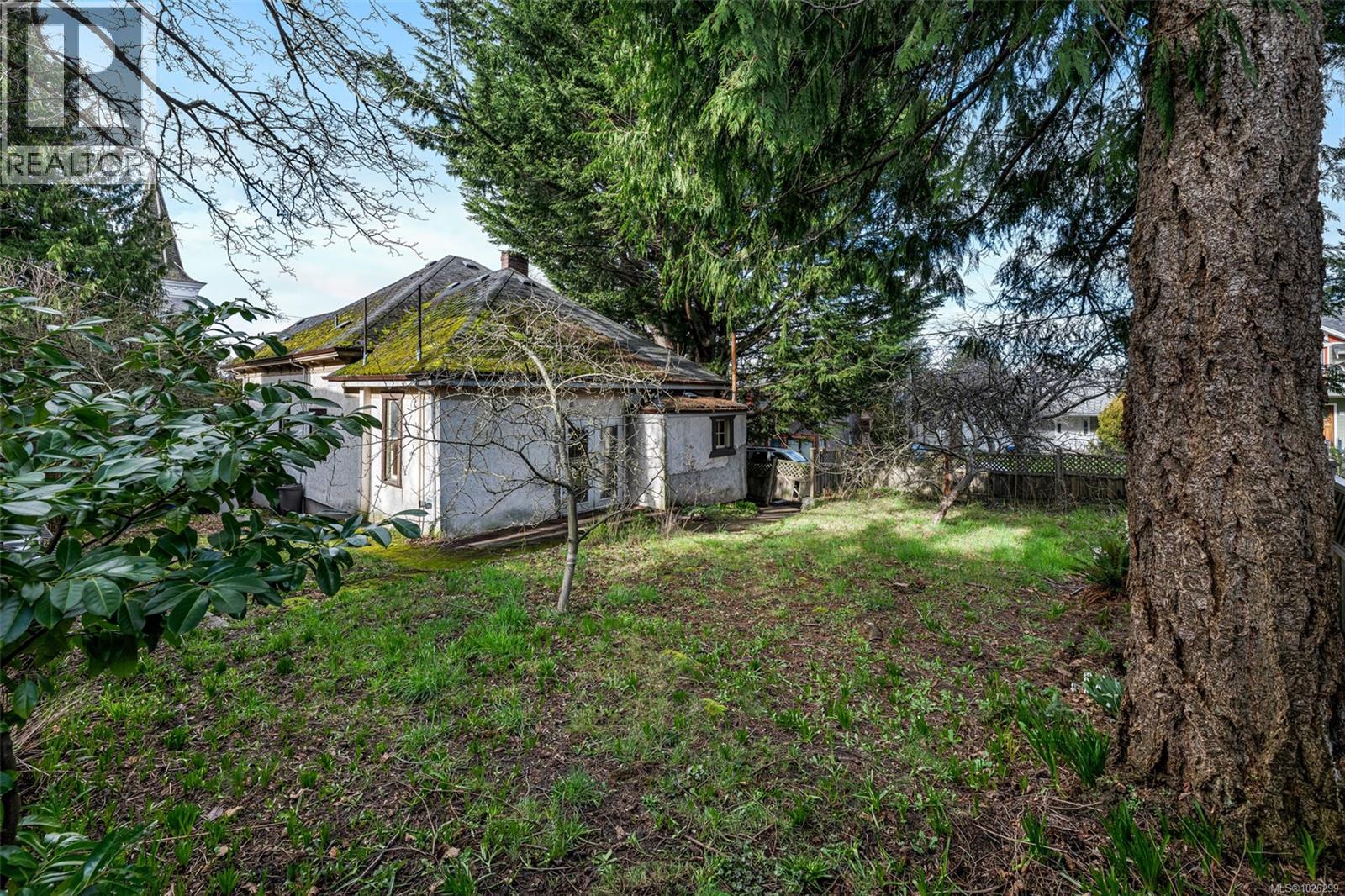 2127 Chambers St, Victoria