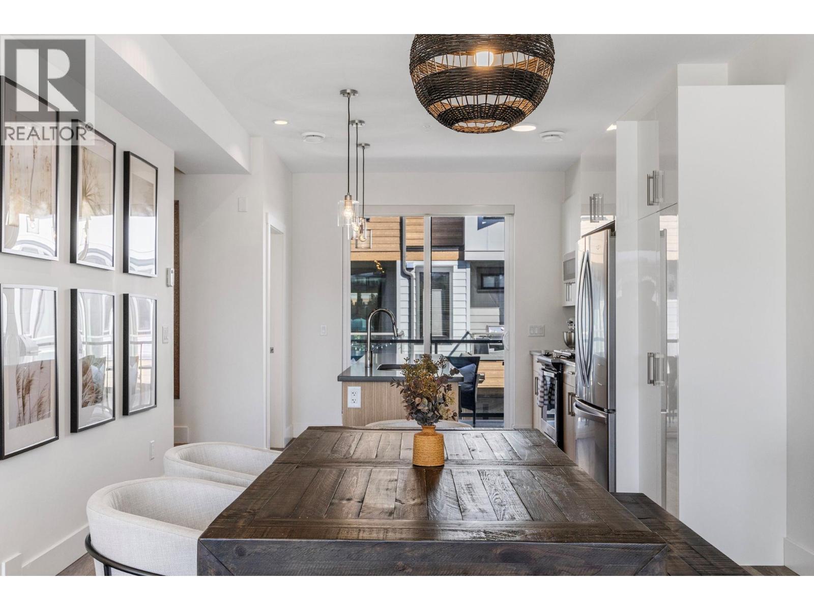 11581 Rogers Road Unit# 403, Lake Country