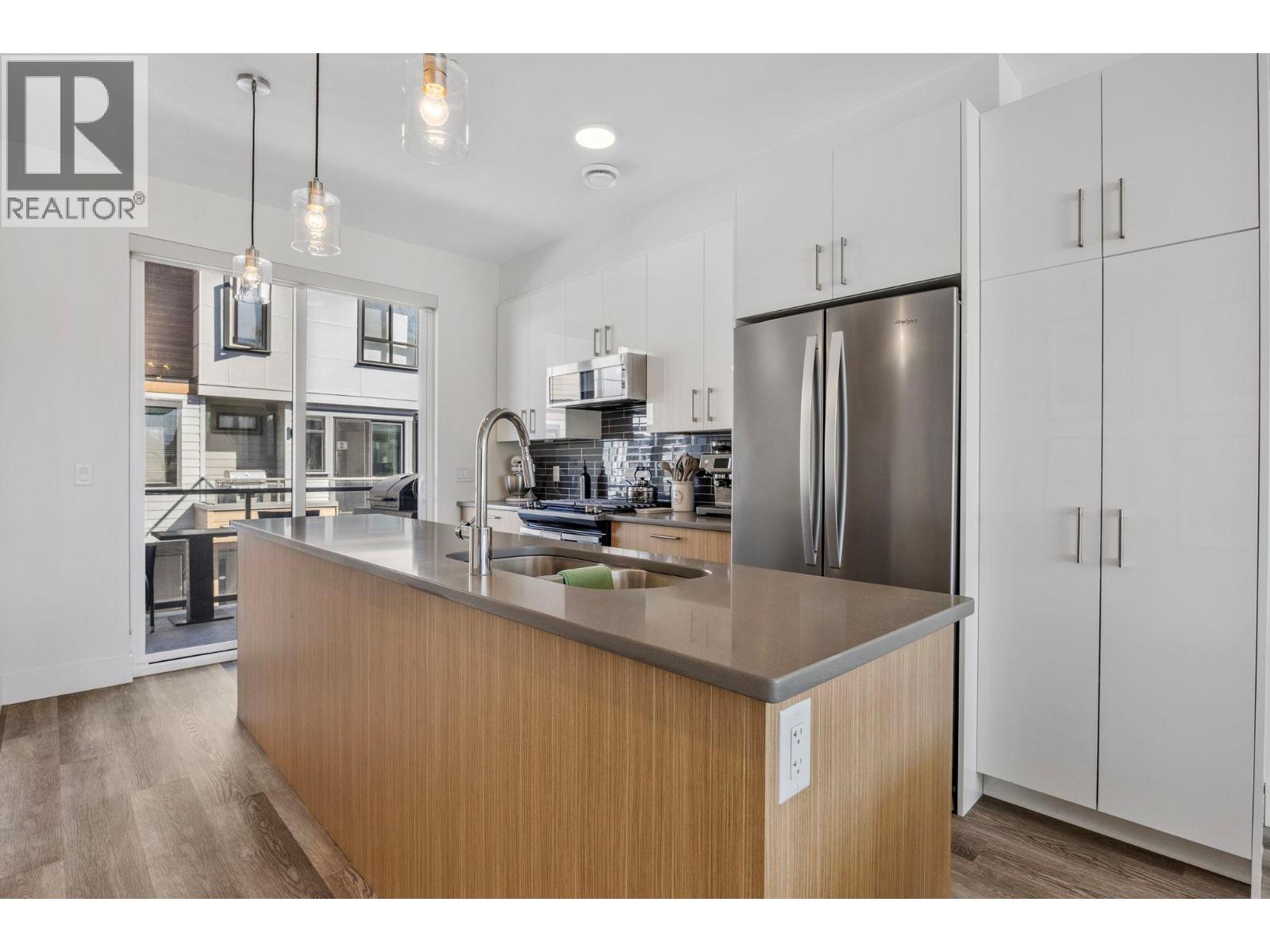 11581 Rogers Road Unit# 403, Lake Country