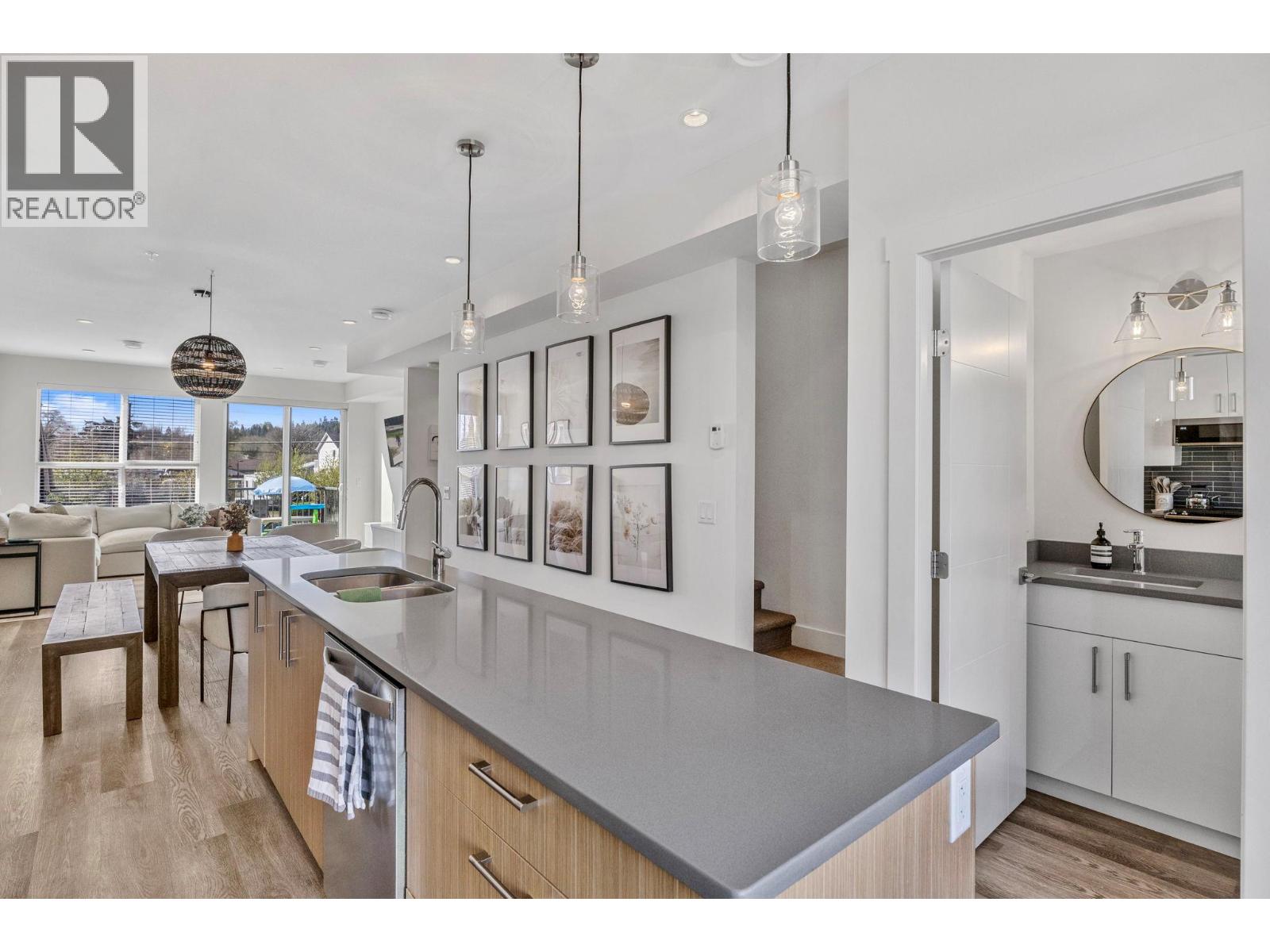 11581 Rogers Road Unit# 403, Lake Country