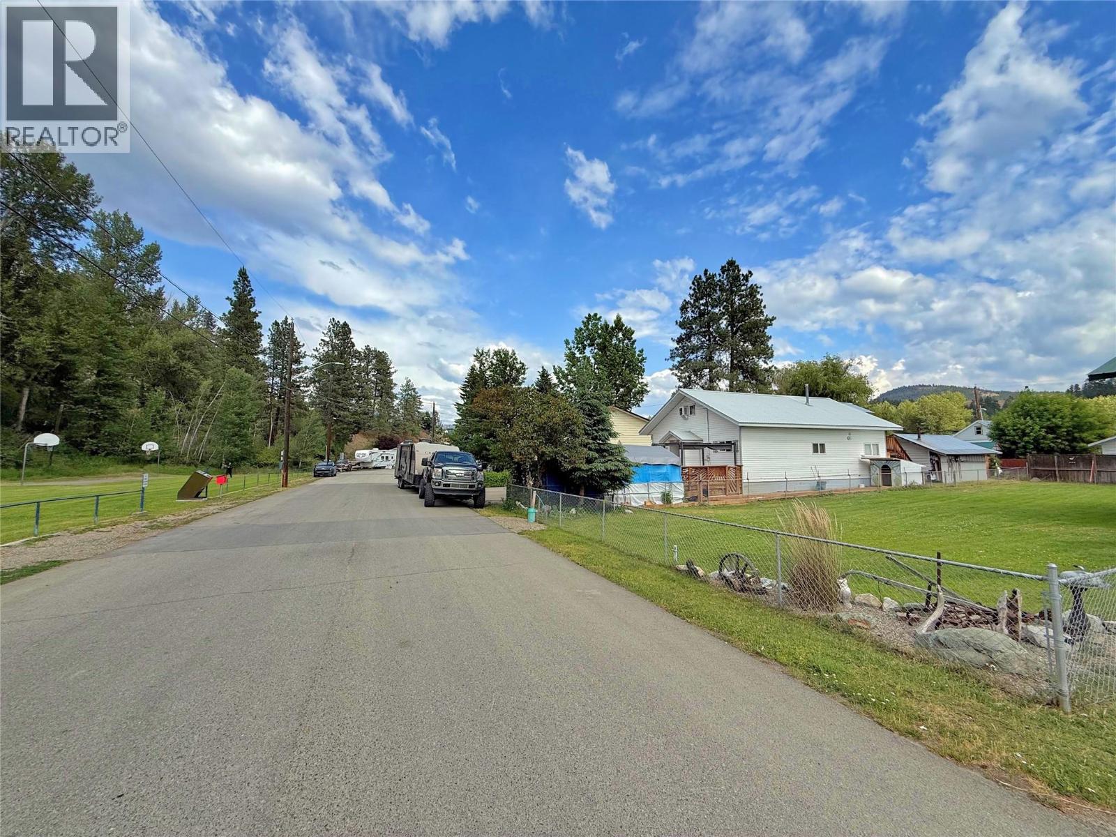 472 AUBURN Crescent, Princeton