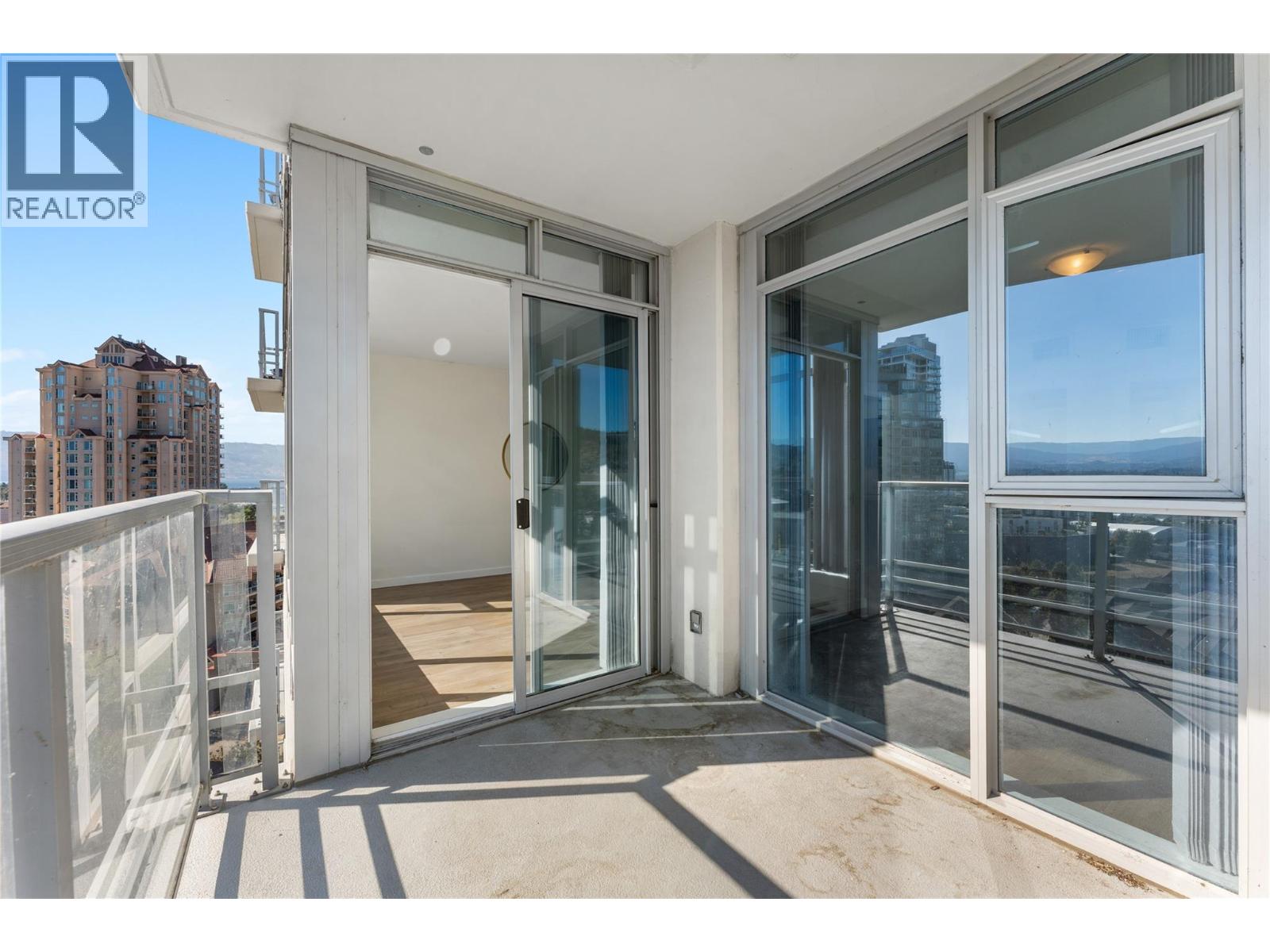 1404 1075 Sunset Drive, Kelowna