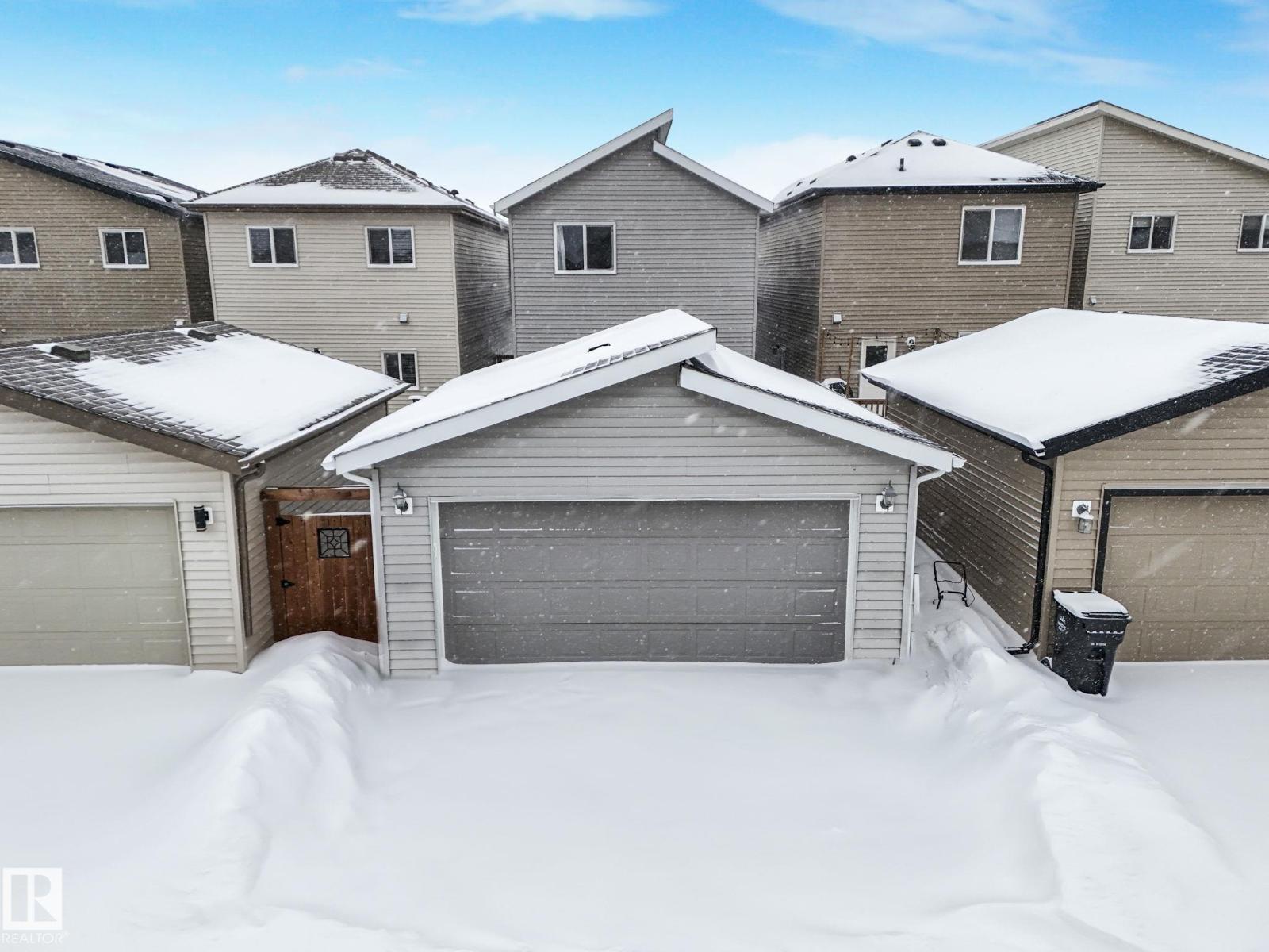 725 BERG LO, Leduc
