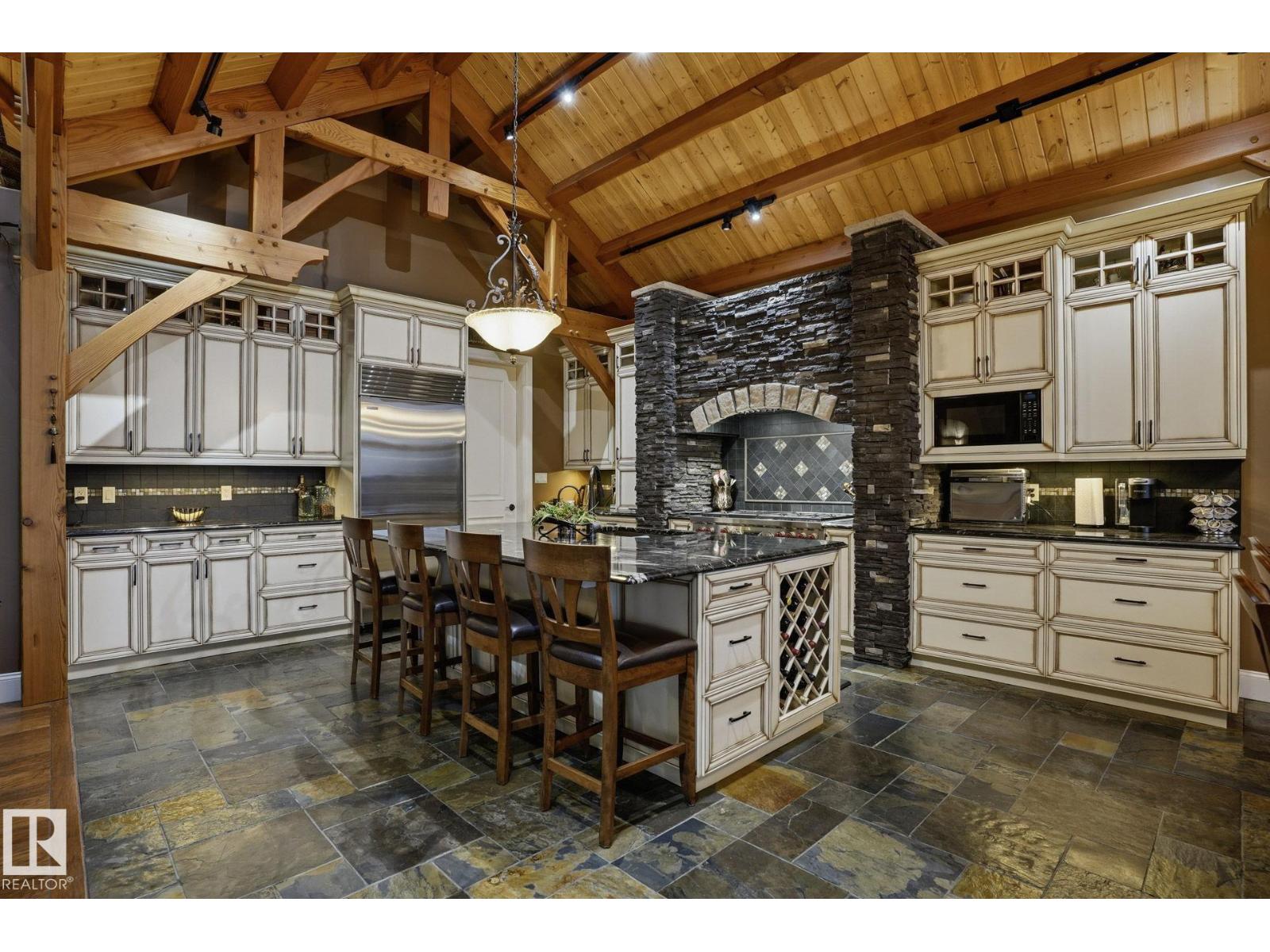 #1 2421 TWP ROAD 522, Rural Parkland County