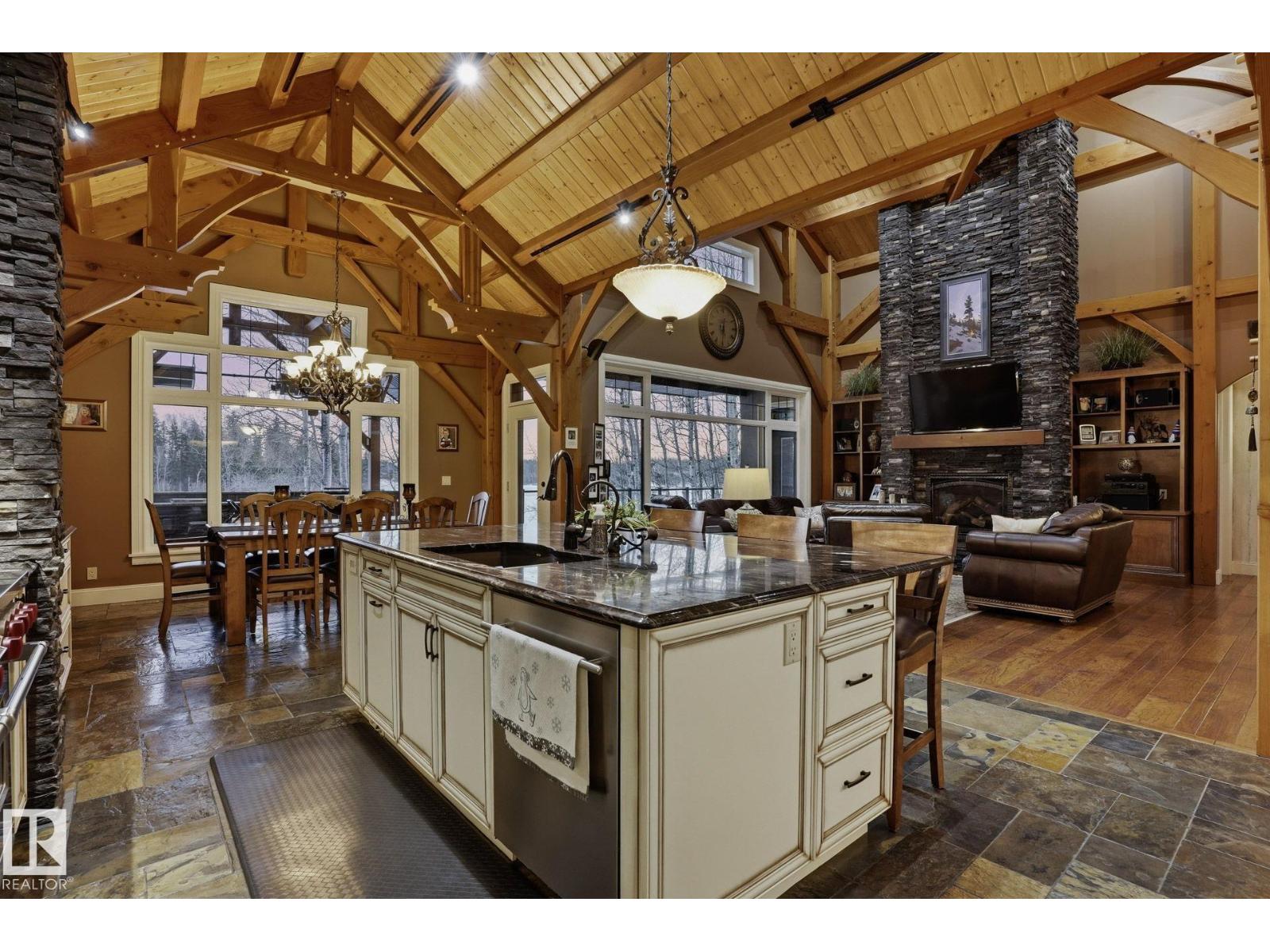 #1 2421 TWP ROAD 522, Rural Parkland County