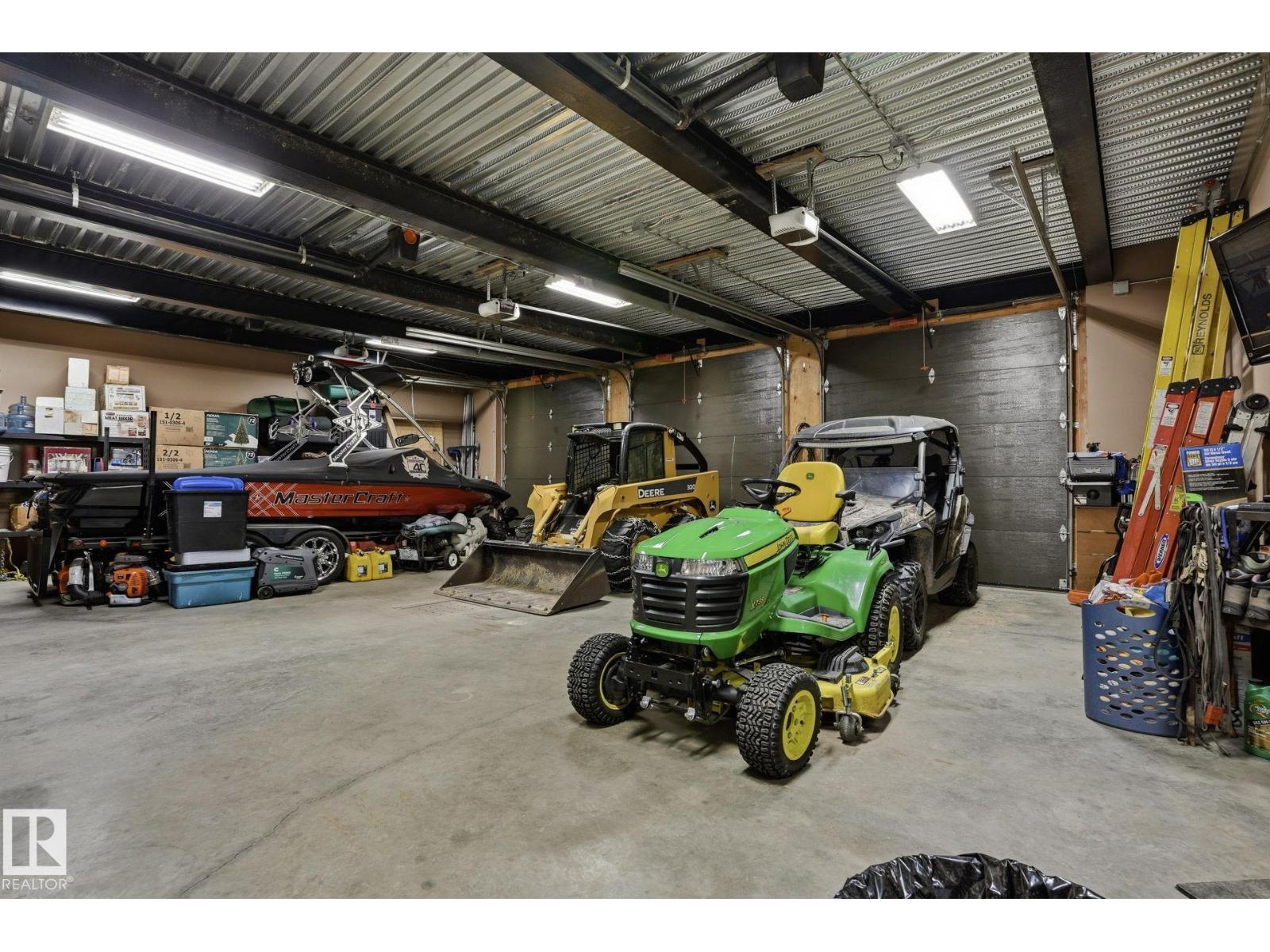 #1 2421 TWP ROAD 522, Rural Parkland County