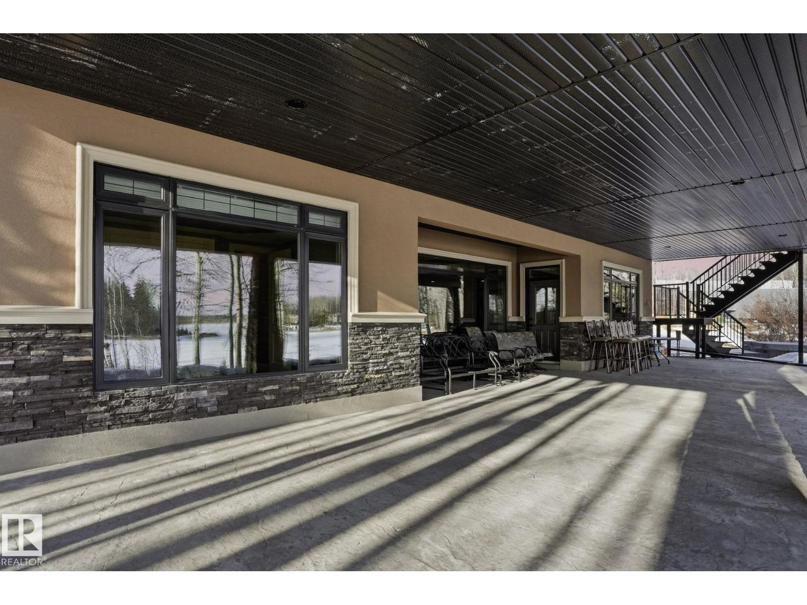 #1 2421 TWP ROAD 522, Rural Parkland County