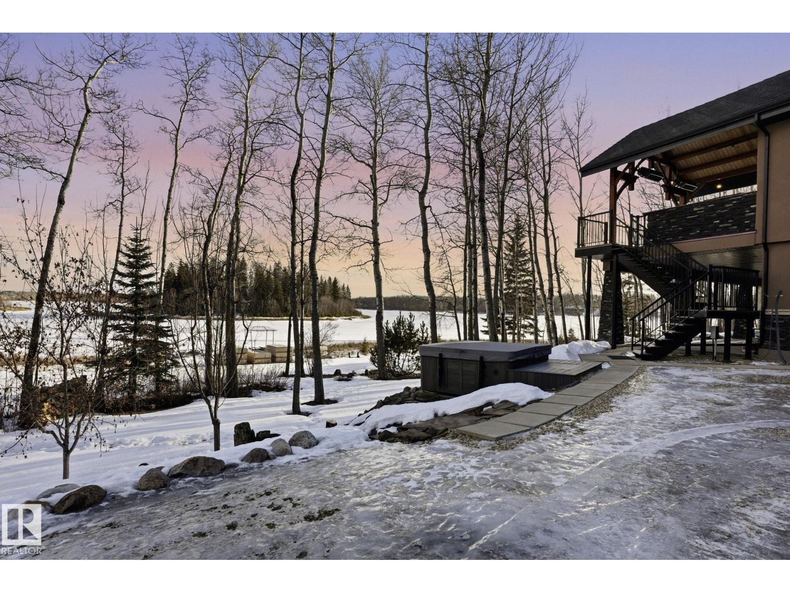 #1 2421 TWP ROAD 522, Rural Parkland County