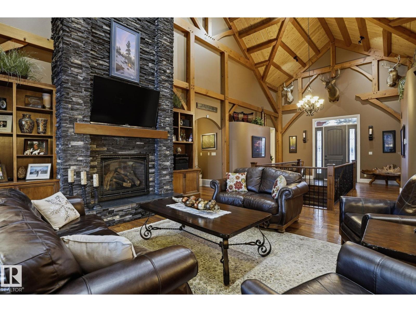 #1 2421 TWP ROAD 522, Rural Parkland County