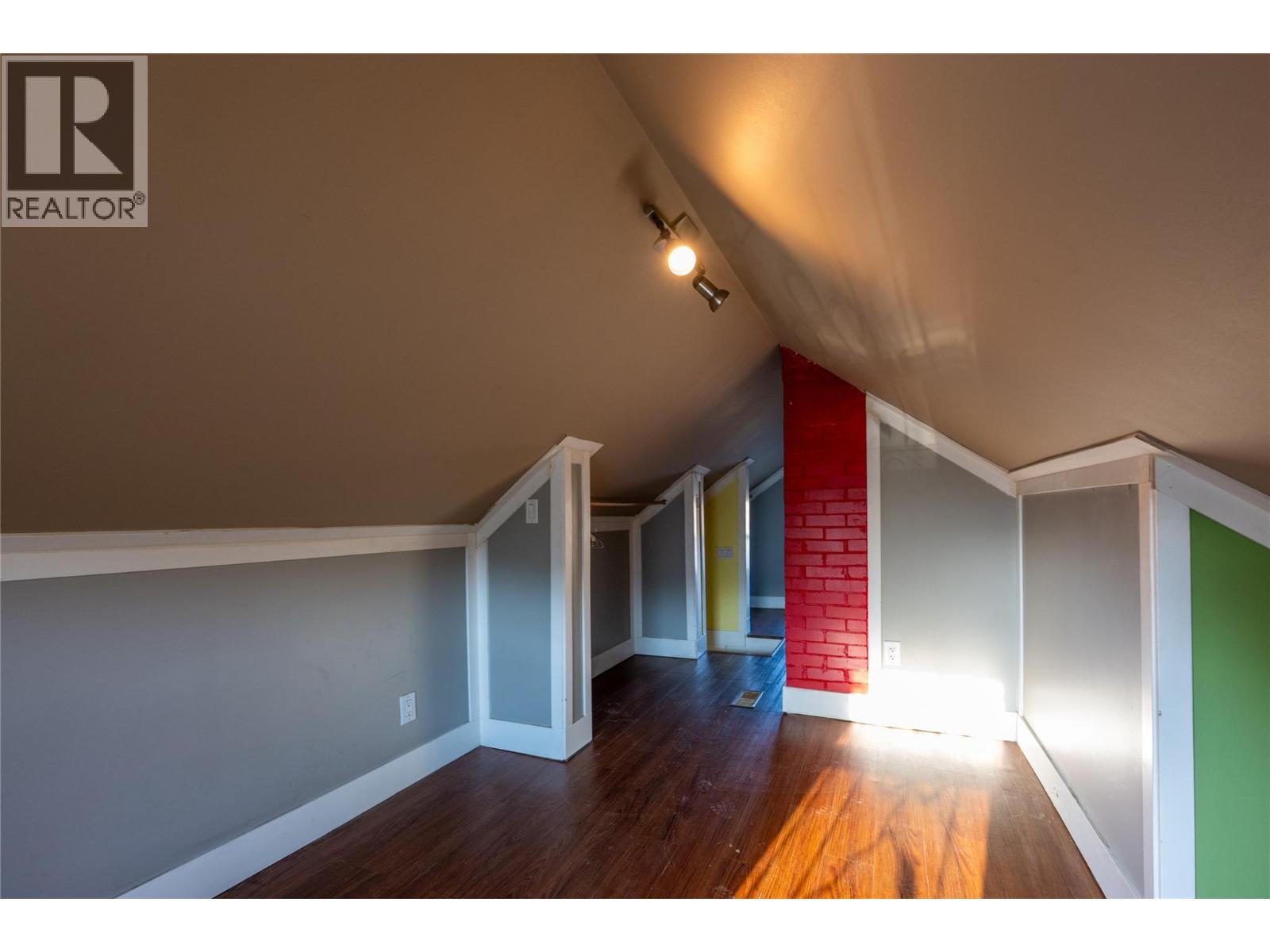 308 Alexander Avenue, Kamloops