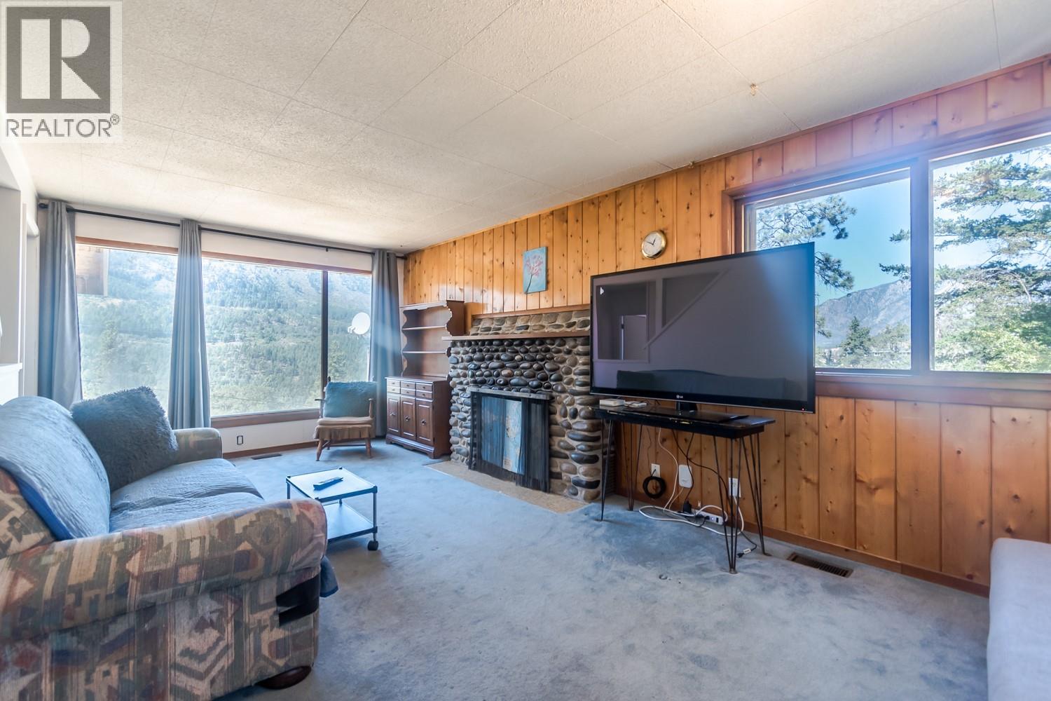 410 & 416 Ponderosa Heights Lot# LOT 1 & 2, Lytton