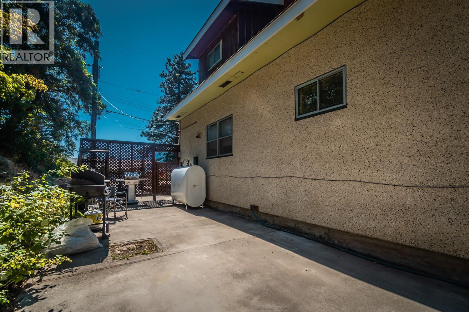 410 & 416 Ponderosa Heights Lot# LOT 1 & 2, Lytton