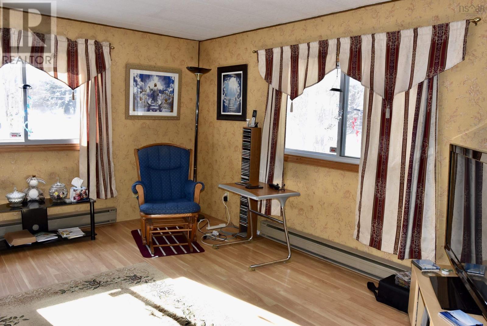 Property 9 of 33 of 236 Weltons Lane