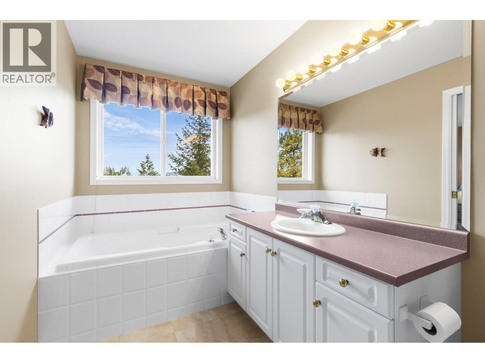  3849 Glen Canyon Drive, West Kelowna