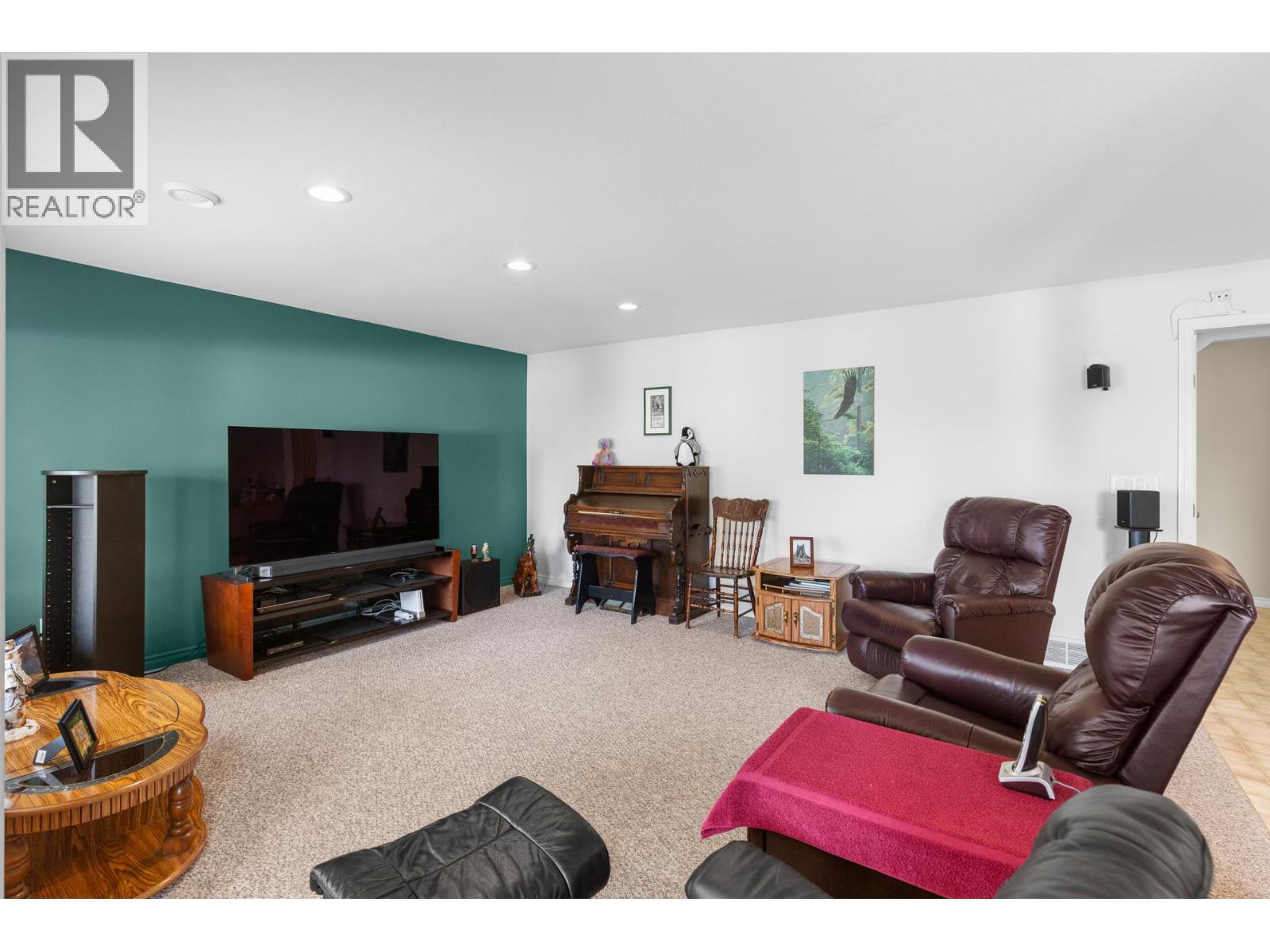  3849 Glen Canyon Drive, West Kelowna