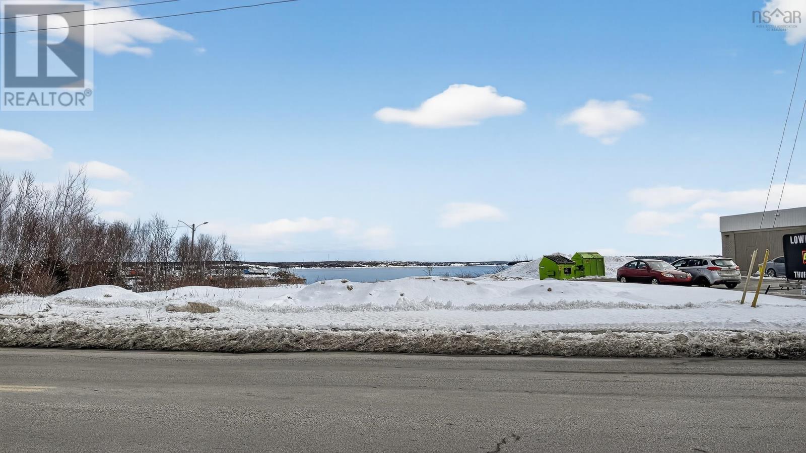 Property 25 of 27 of 201 Commercial Street