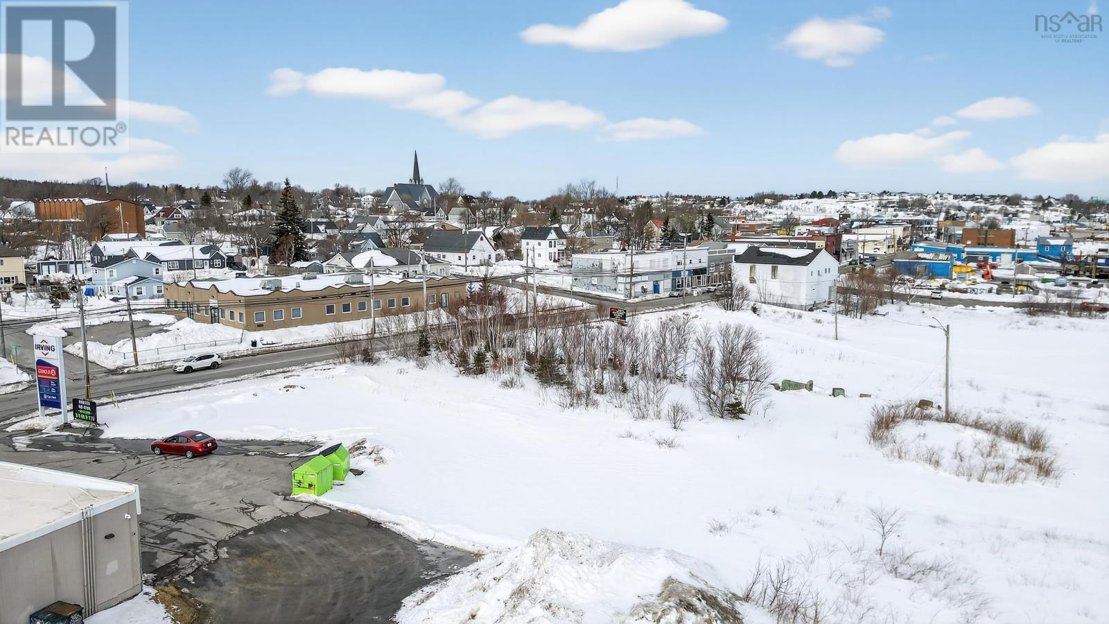 Property 14 of 27 of 201 Commercial Street