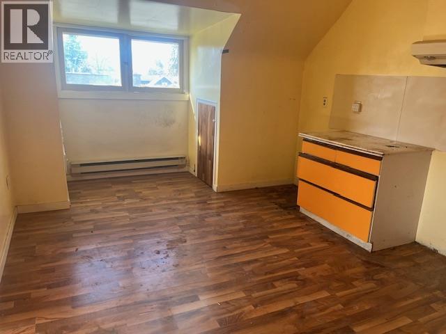 2166 Aberdeen Street - 6