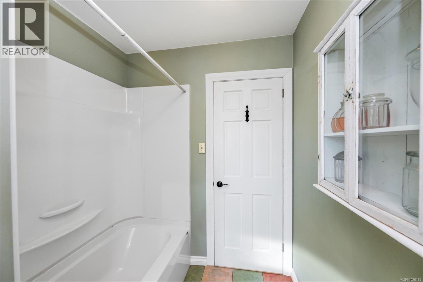 6767 Somenos Rd, Duncan