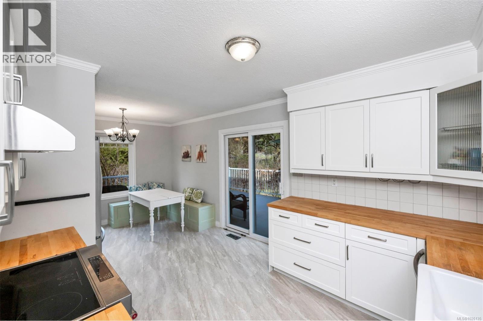 6767 Somenos Rd, Duncan