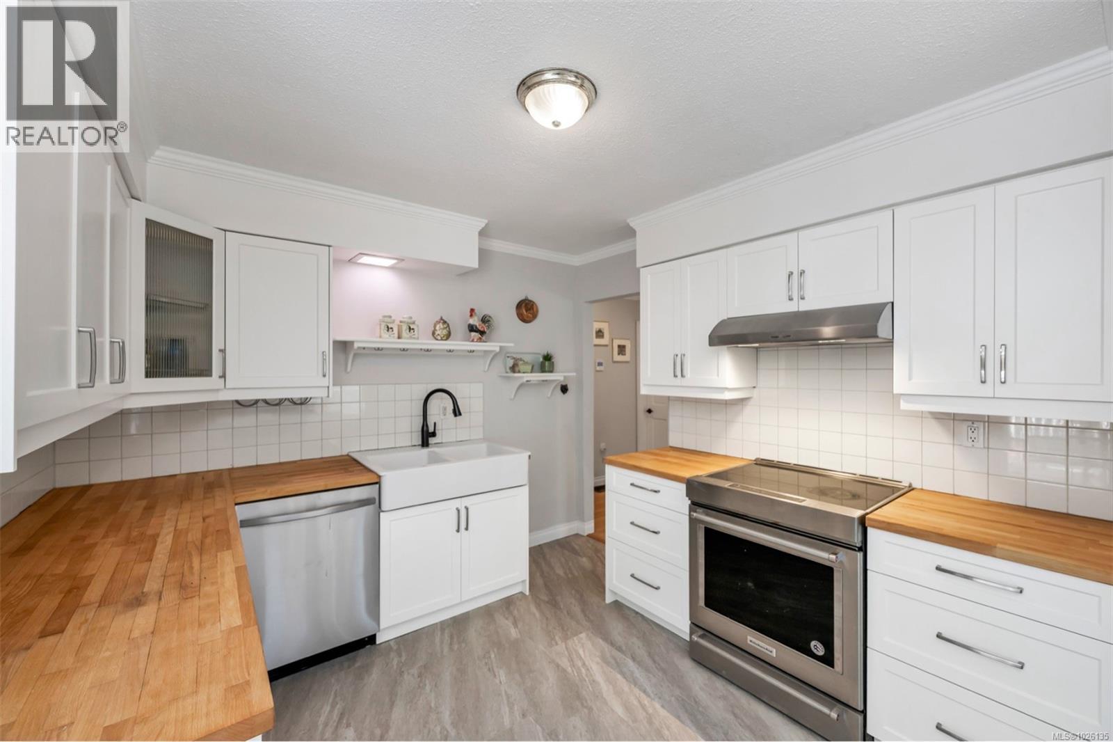 6767 Somenos Rd, Duncan