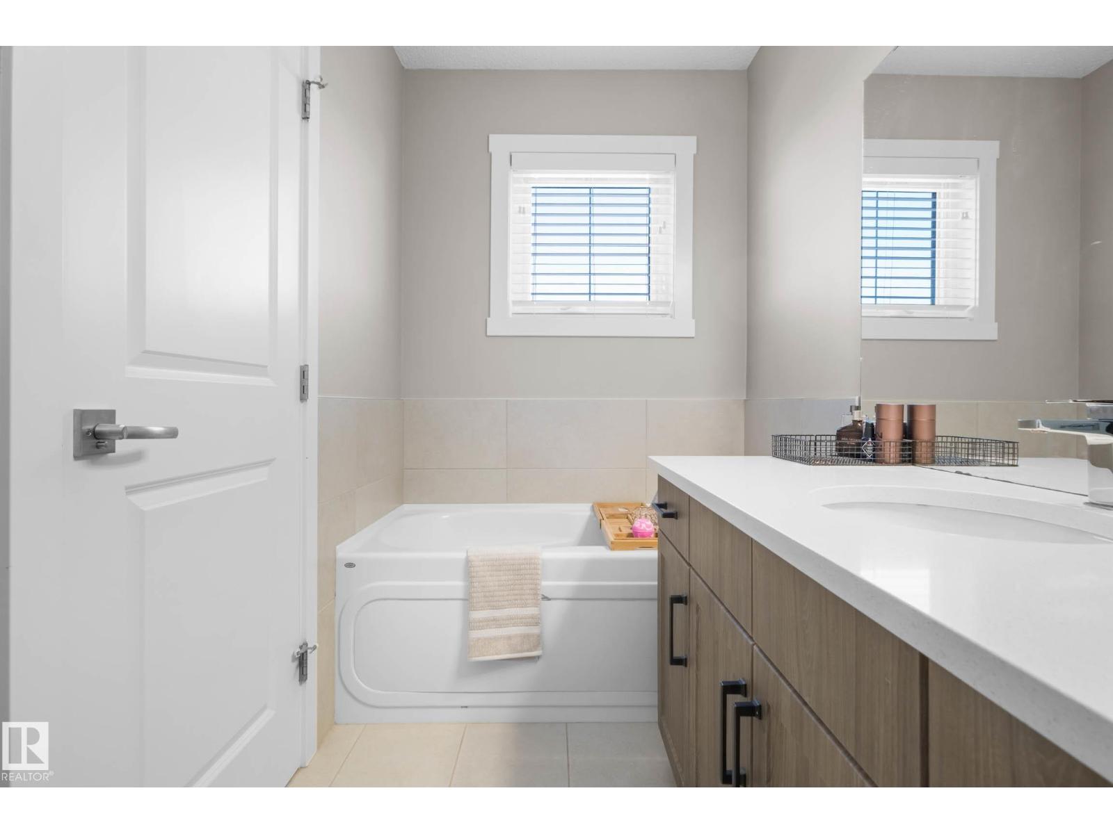 3904 5 ST NW, Edmonton