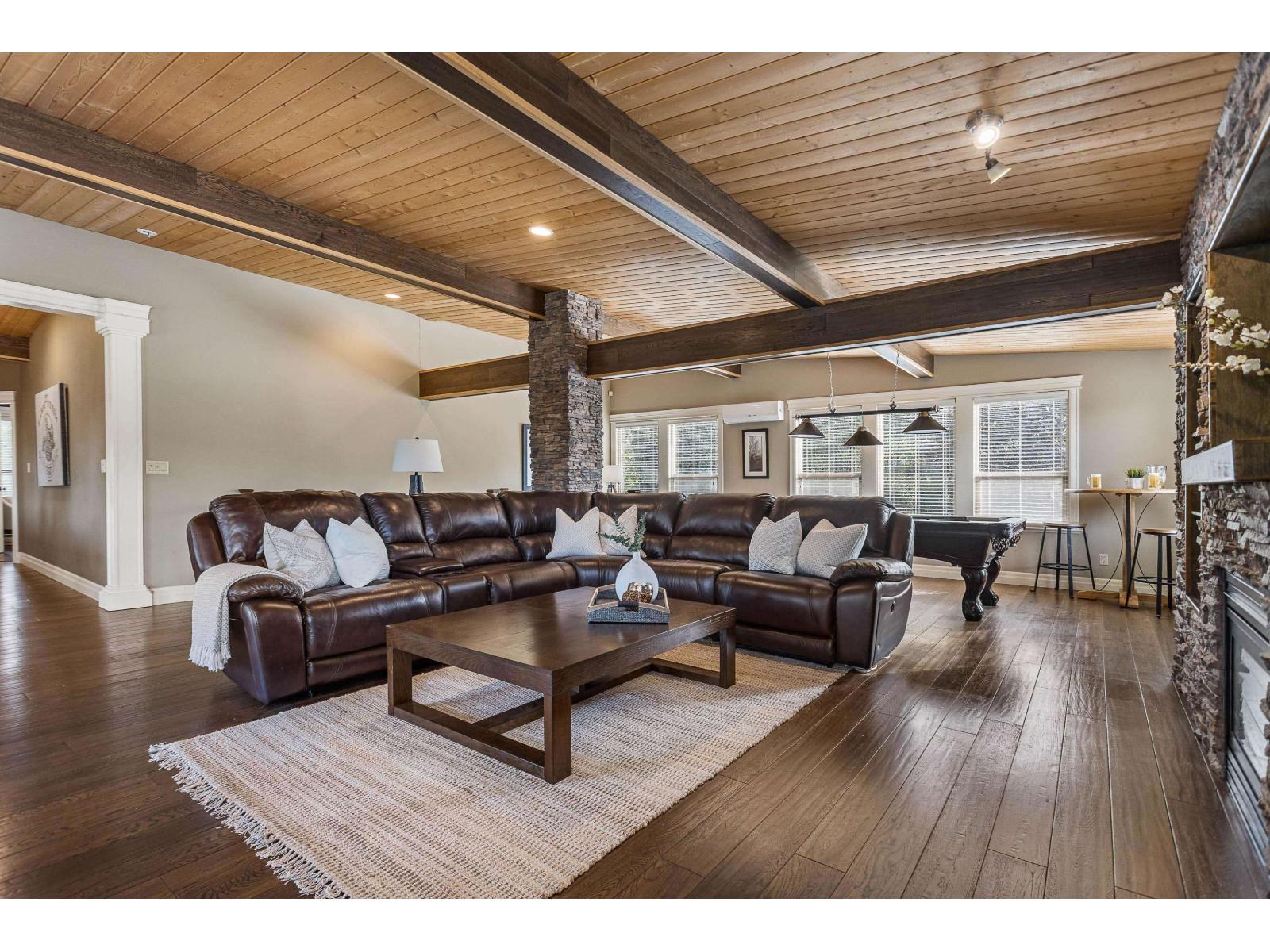 9729 216 STREET, Langley