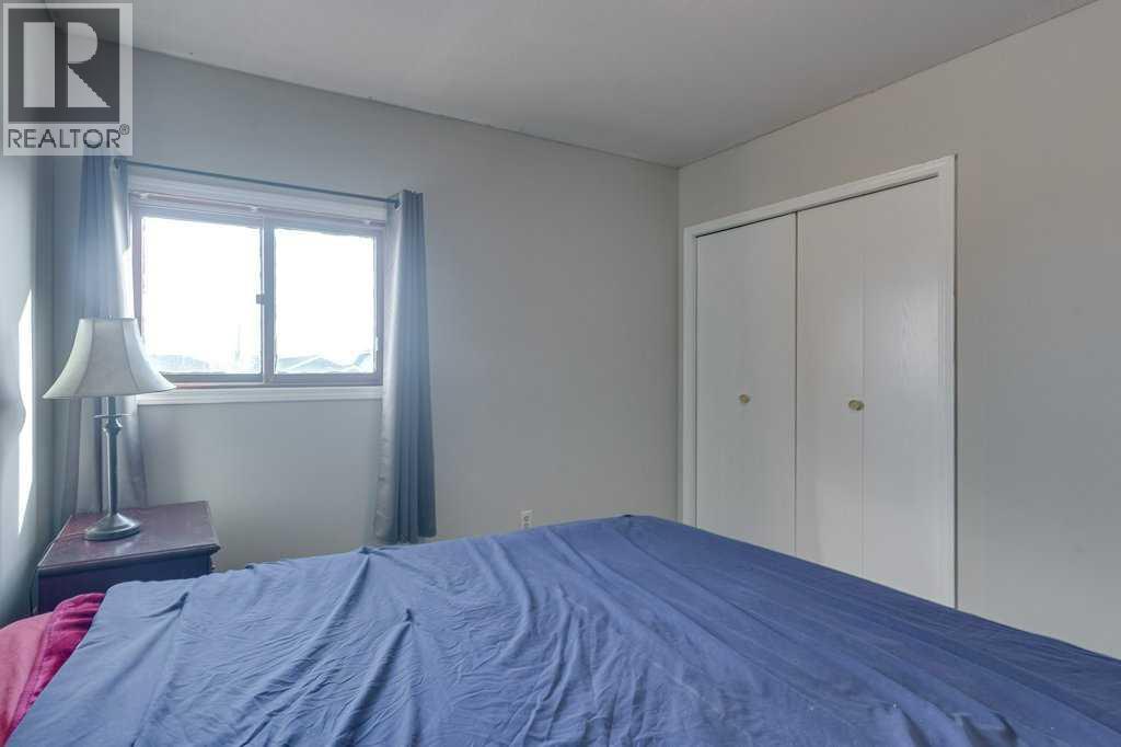 4804 44 Street, Innisfail