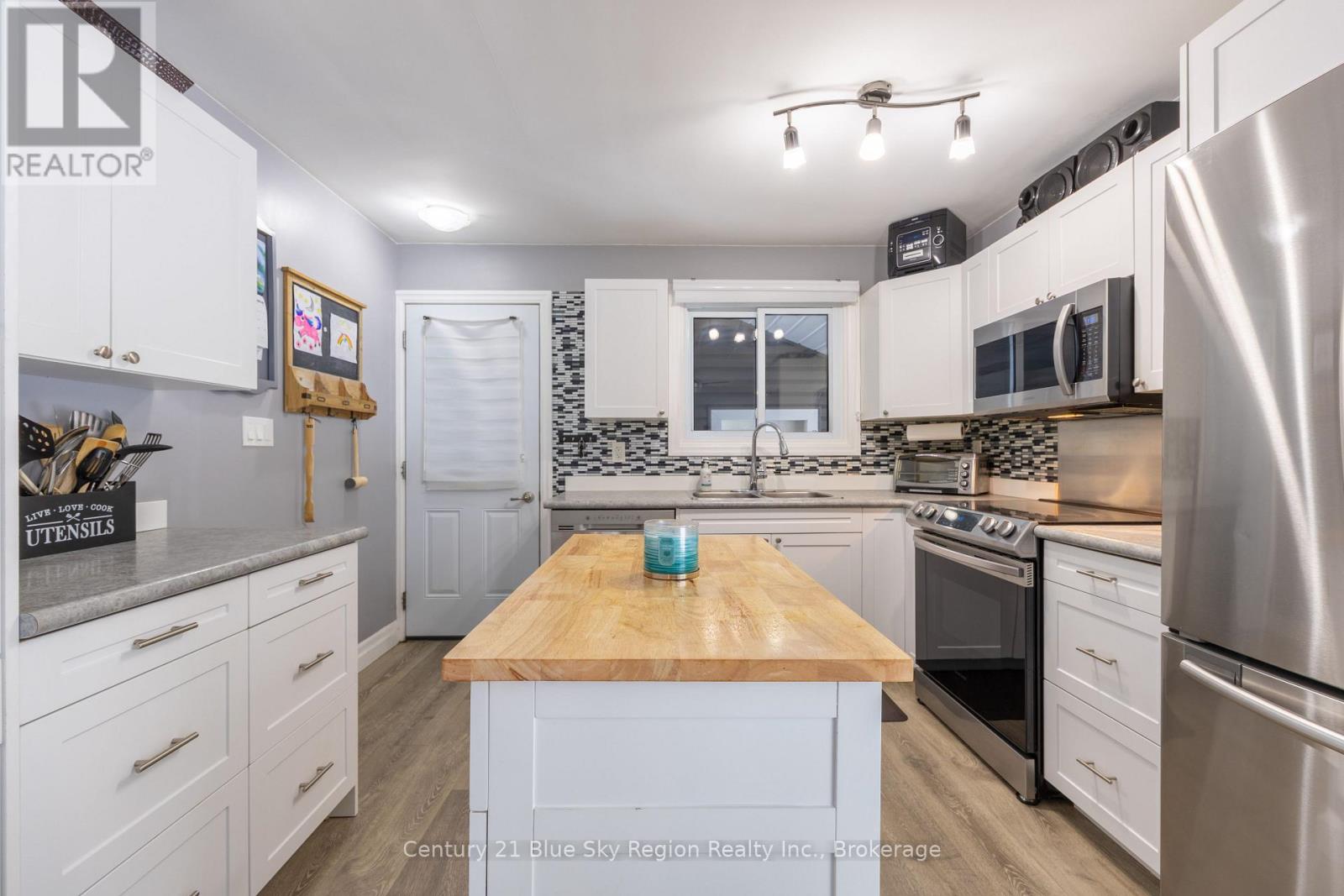 1357 CORBEIL ROAD - Photo 3 of 26, East Ferris, Ontario